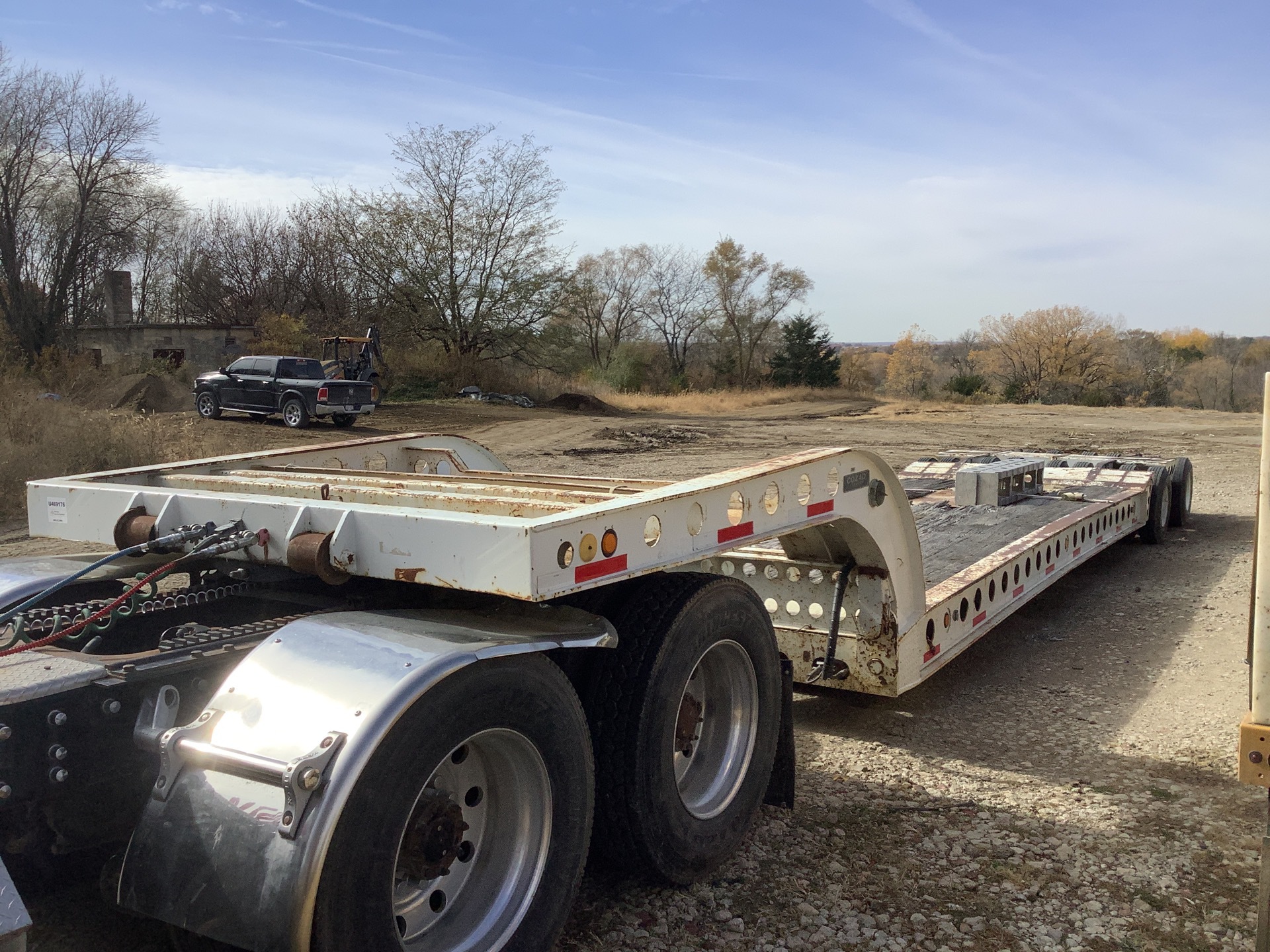 1990 Cozad 23 ft 16-Wheel Removable Gooseneck Lowboy Trailer