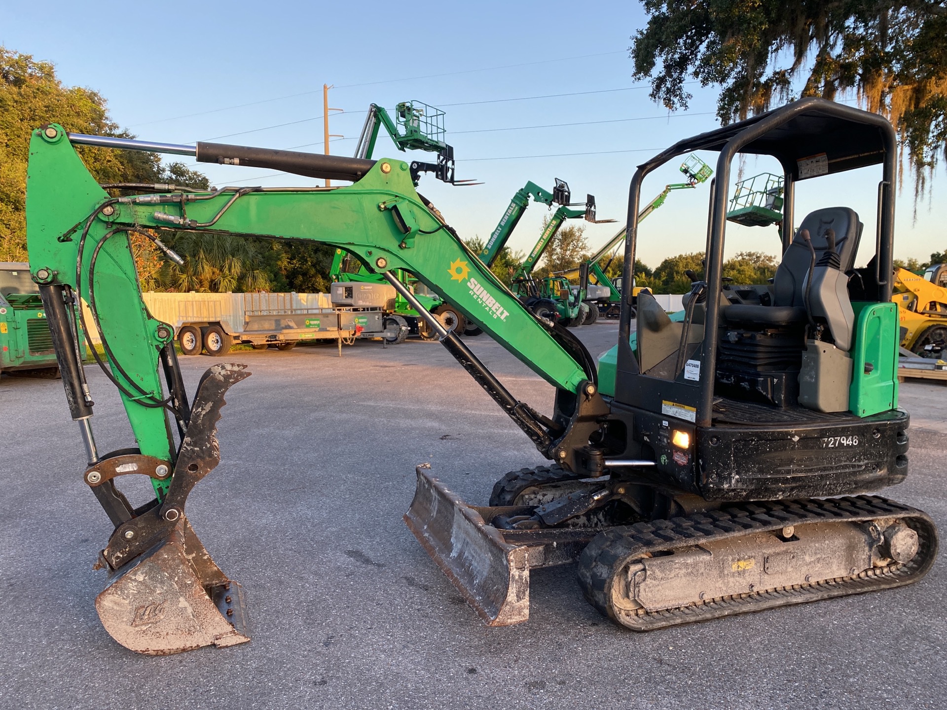 2015 Bobcat E32 Mini Excavator