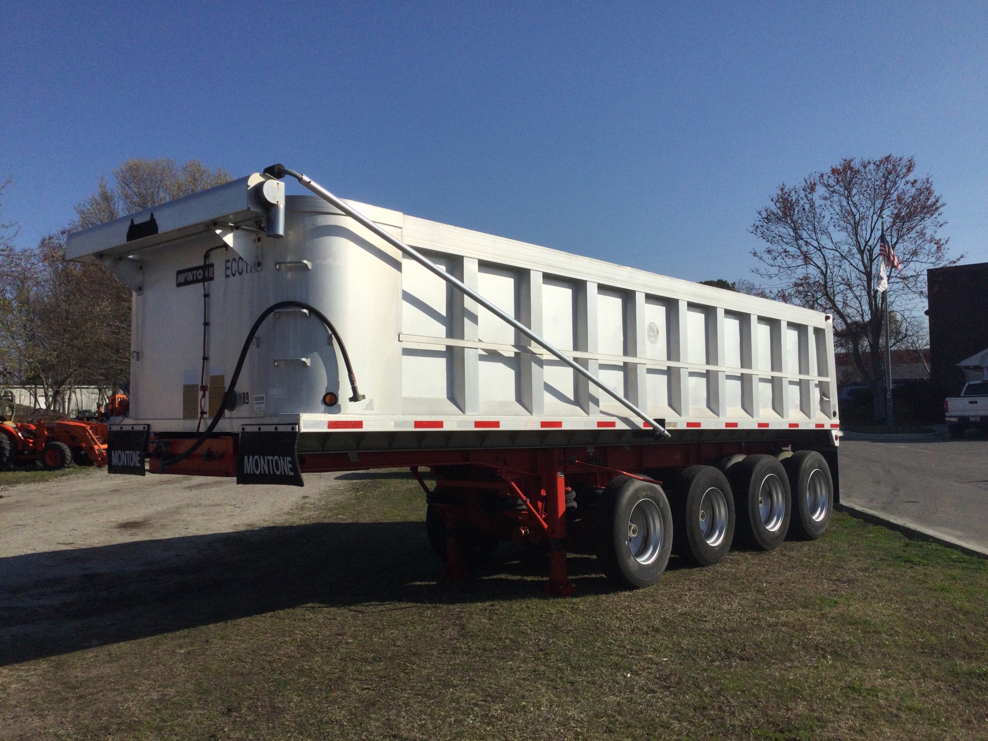 2000 Dorsey ADTA-27-M 27 ft Quad/A Aluminum End Dump Trailer