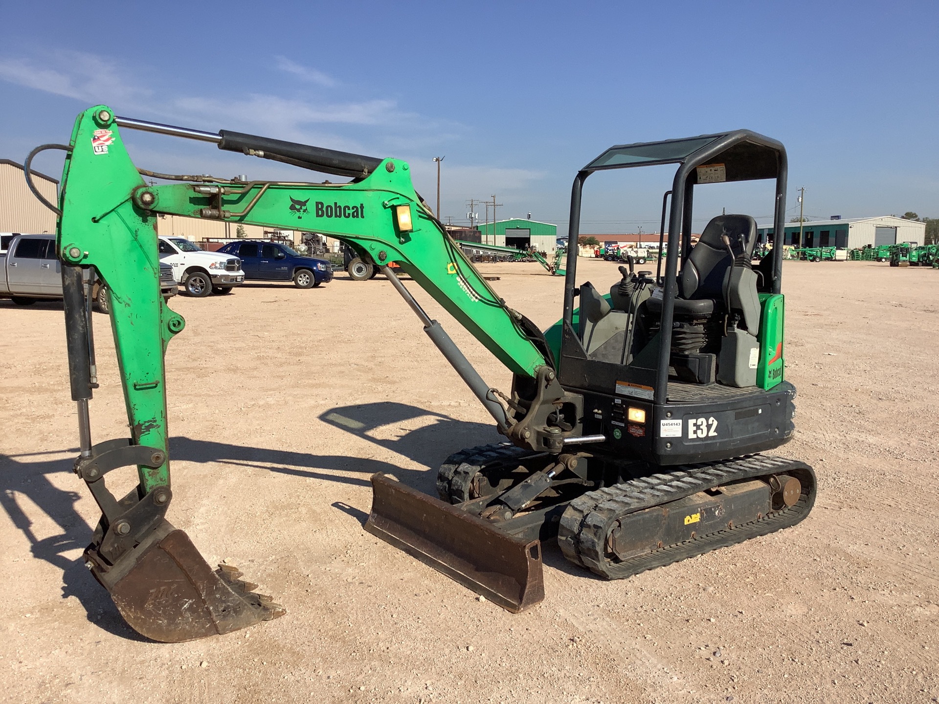 2015 Bobcat E32 Mini Excavator