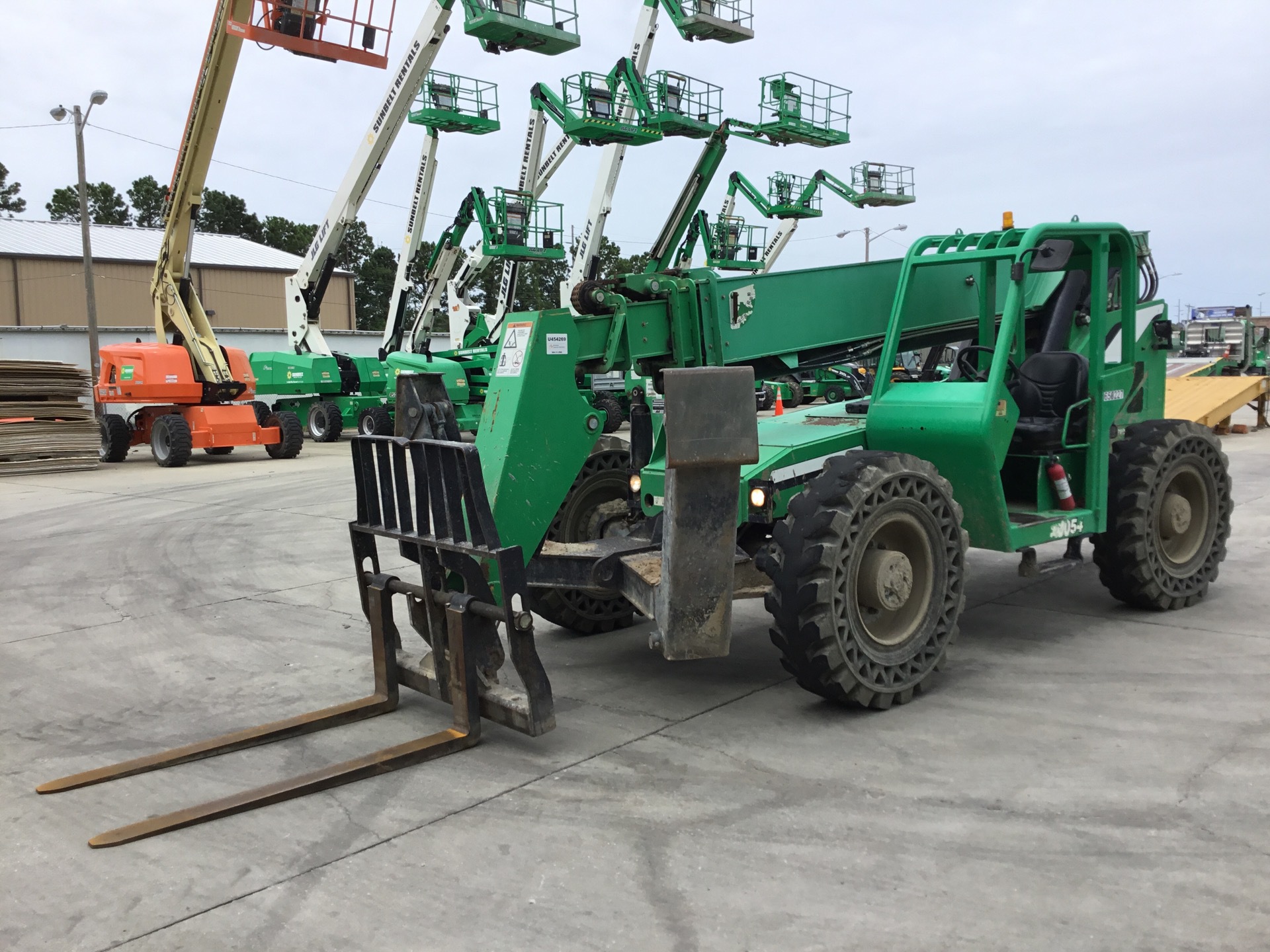 2014 JLG/SkyTrak 10054 Telehandler