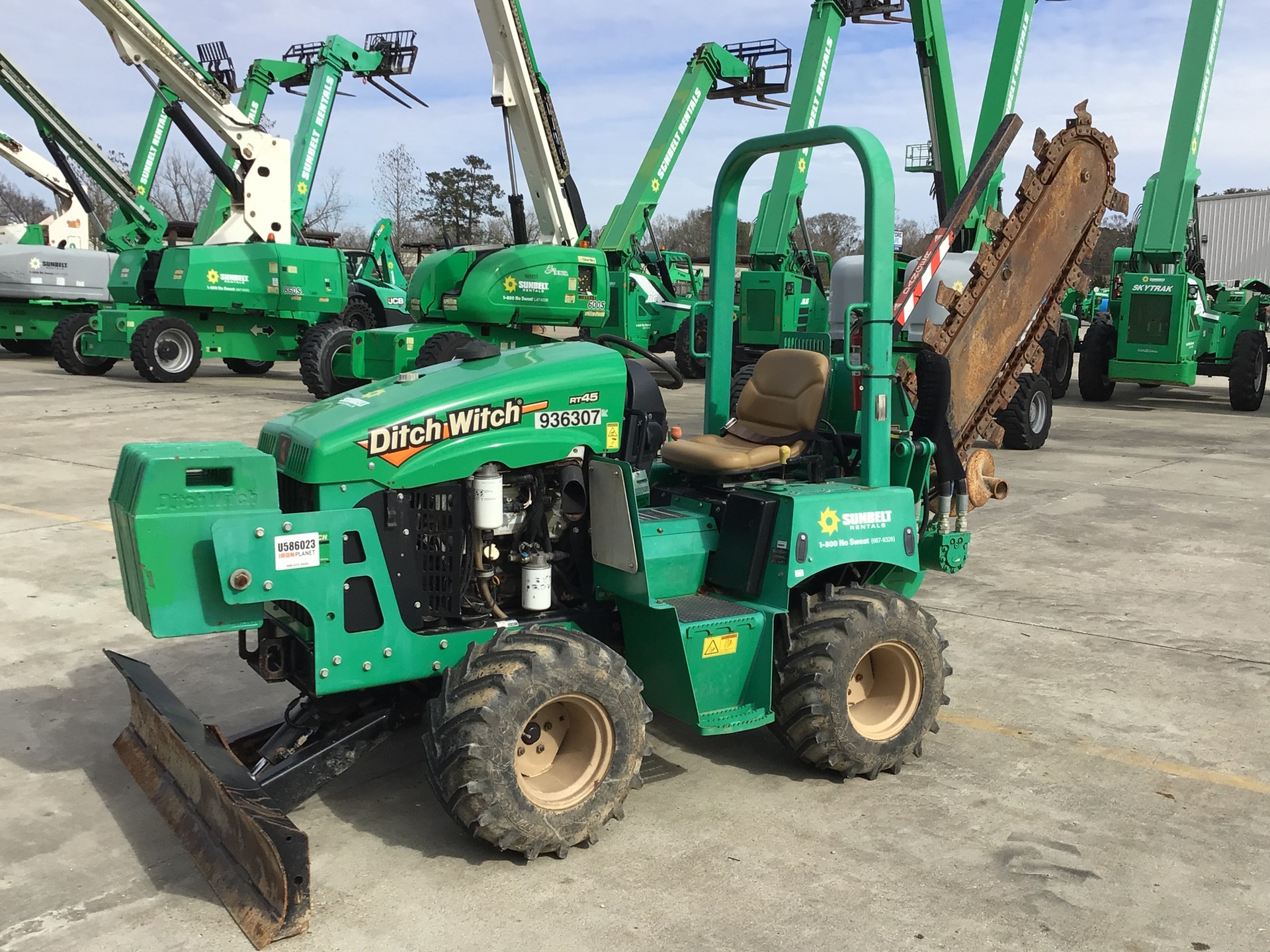 2017 Ditch Witch RT45 4x4 Trencher