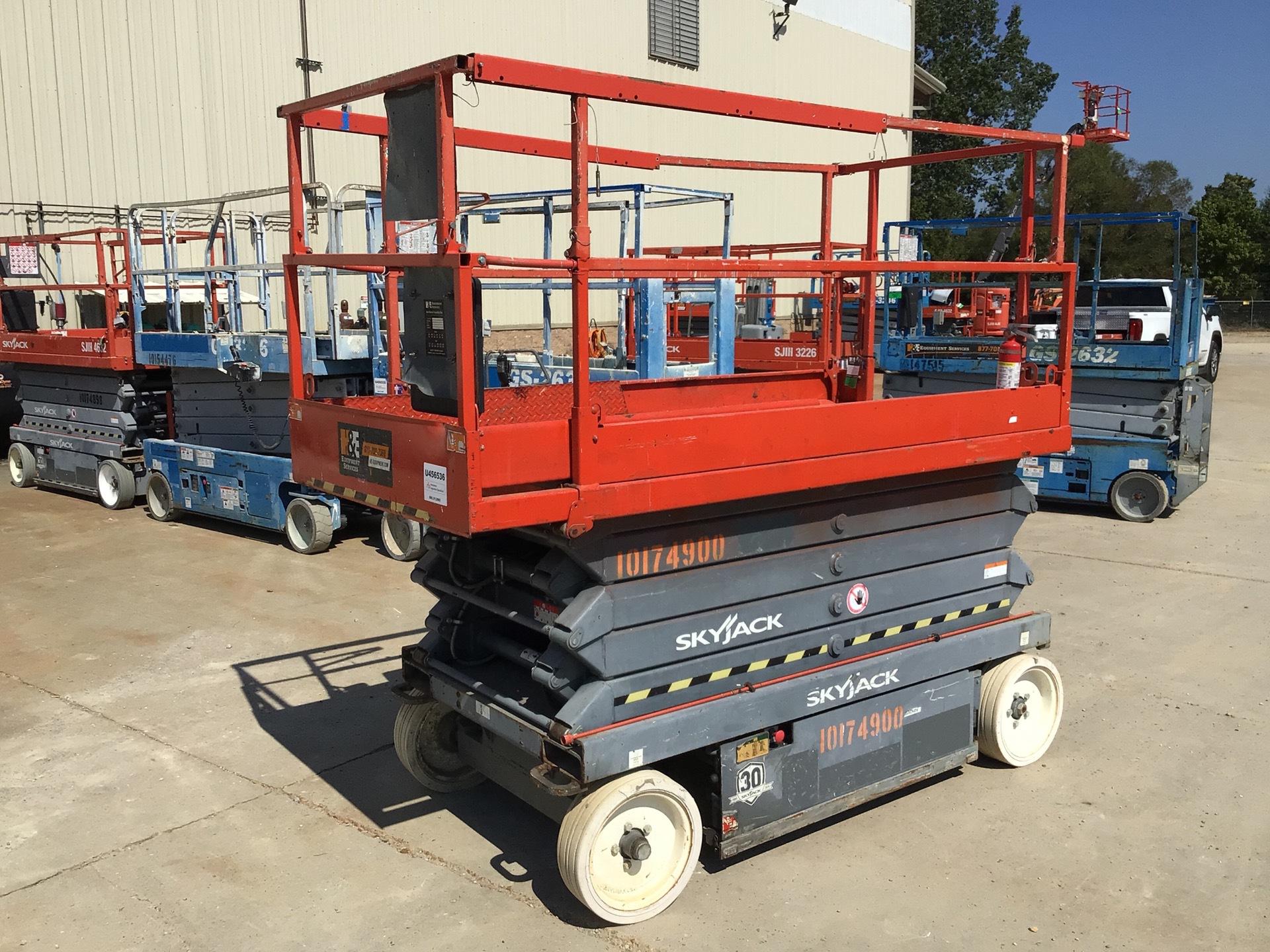 2015 Skyjack SJ 4632 Electric Scissor Lift