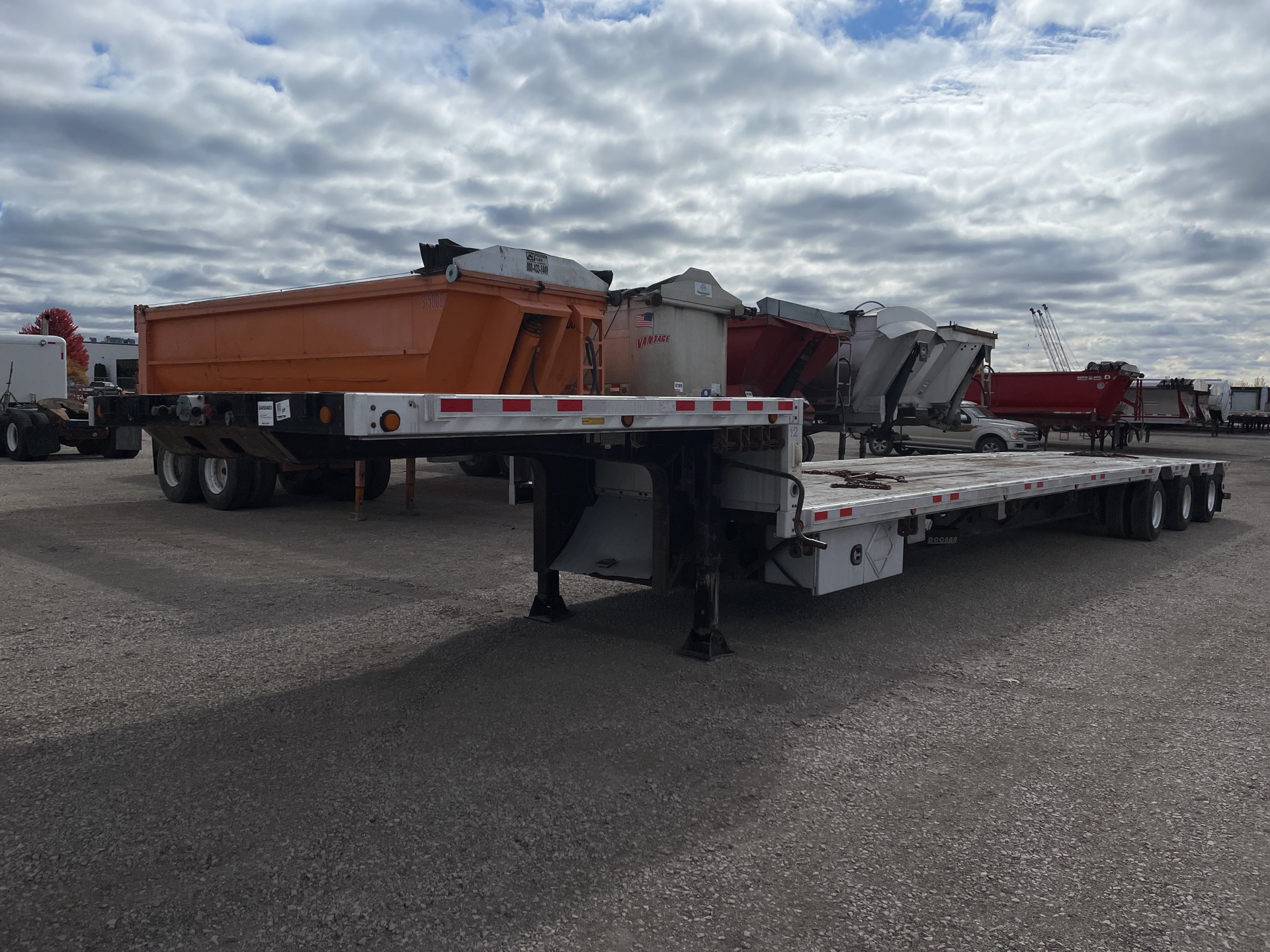 2007 Doonan 50 ft Tri/A Step Deck Trailer