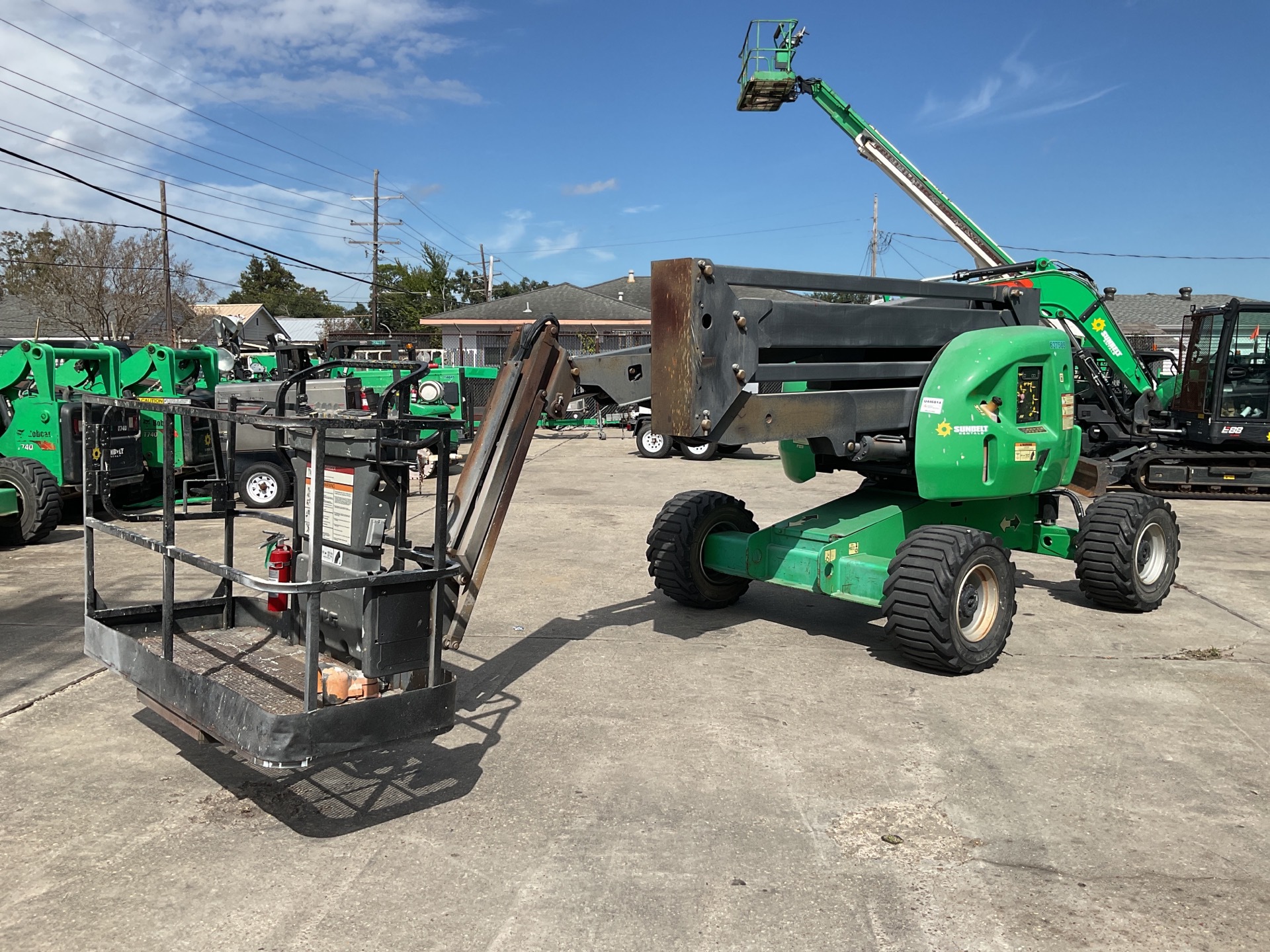 2014 JLG 450AJ 4WD Diesel Articulating Boom Lift