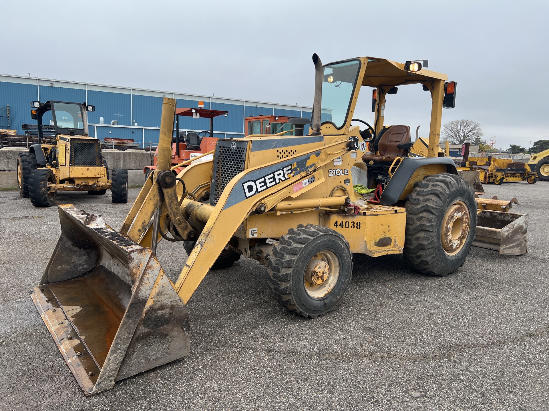 2005 John Deere 210LE 4x4 Landscape Loader