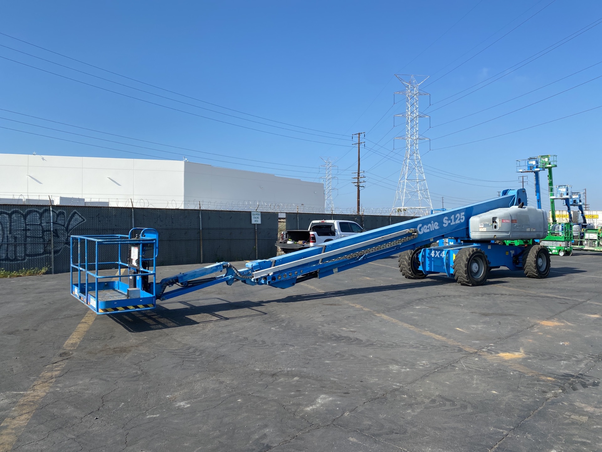 2011 Genie S-125 4WD Diesel Telescopic Boom Lift