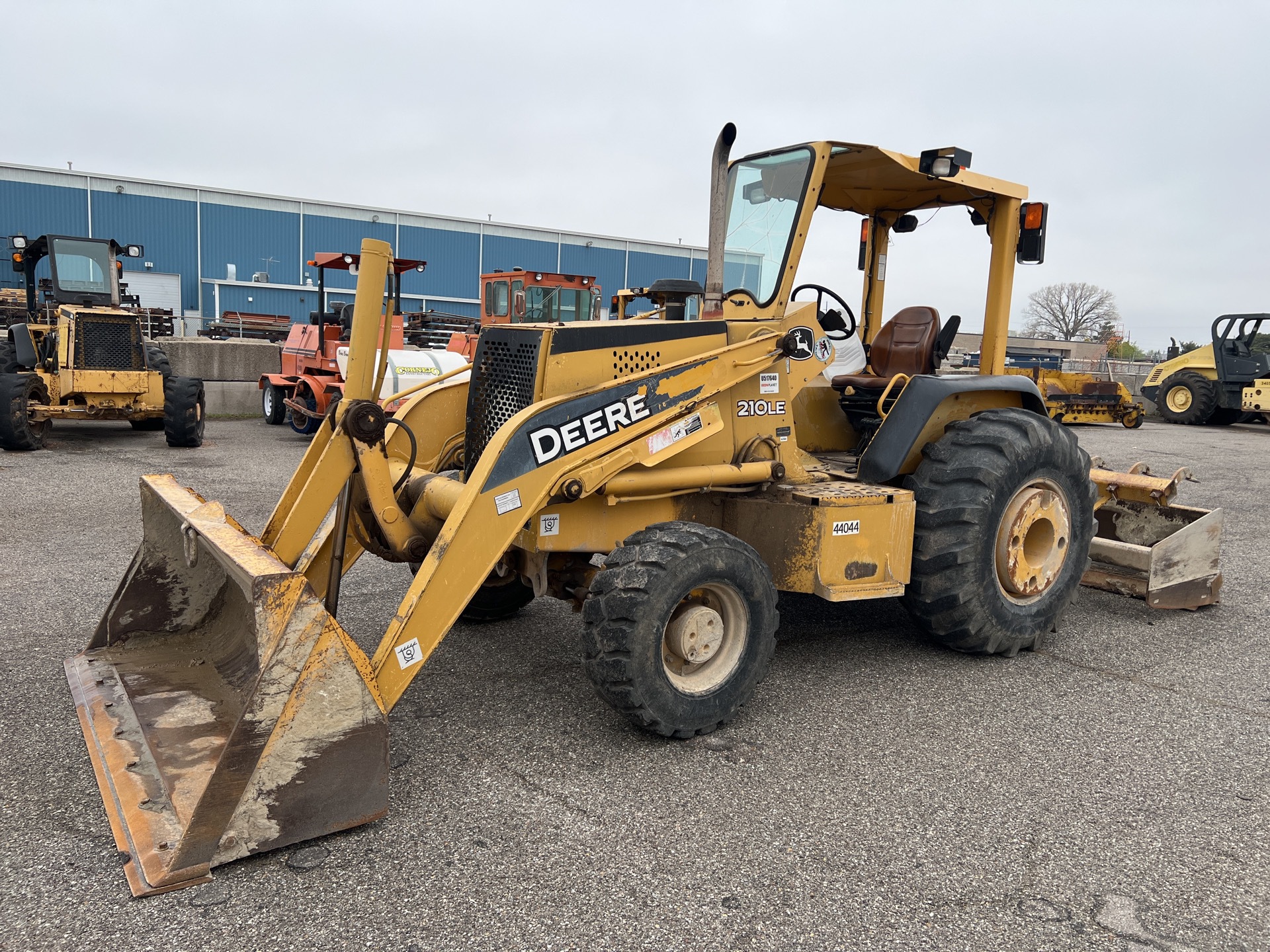 2005 John Deere 210LE 4x4 Landscape Loader