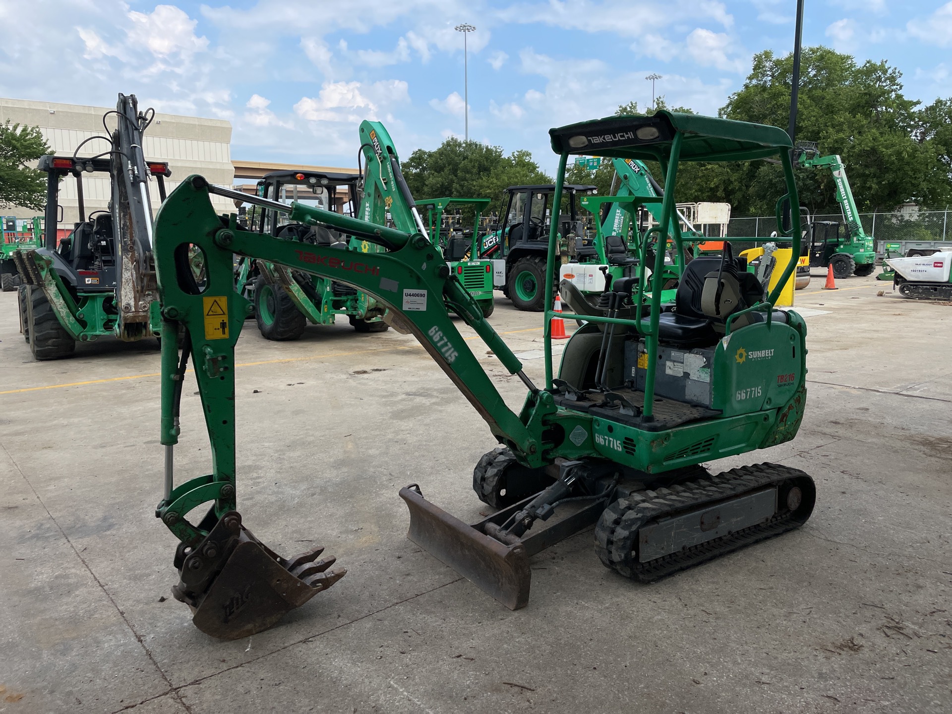 2015 Takeuchi TB216 Mini Excavator