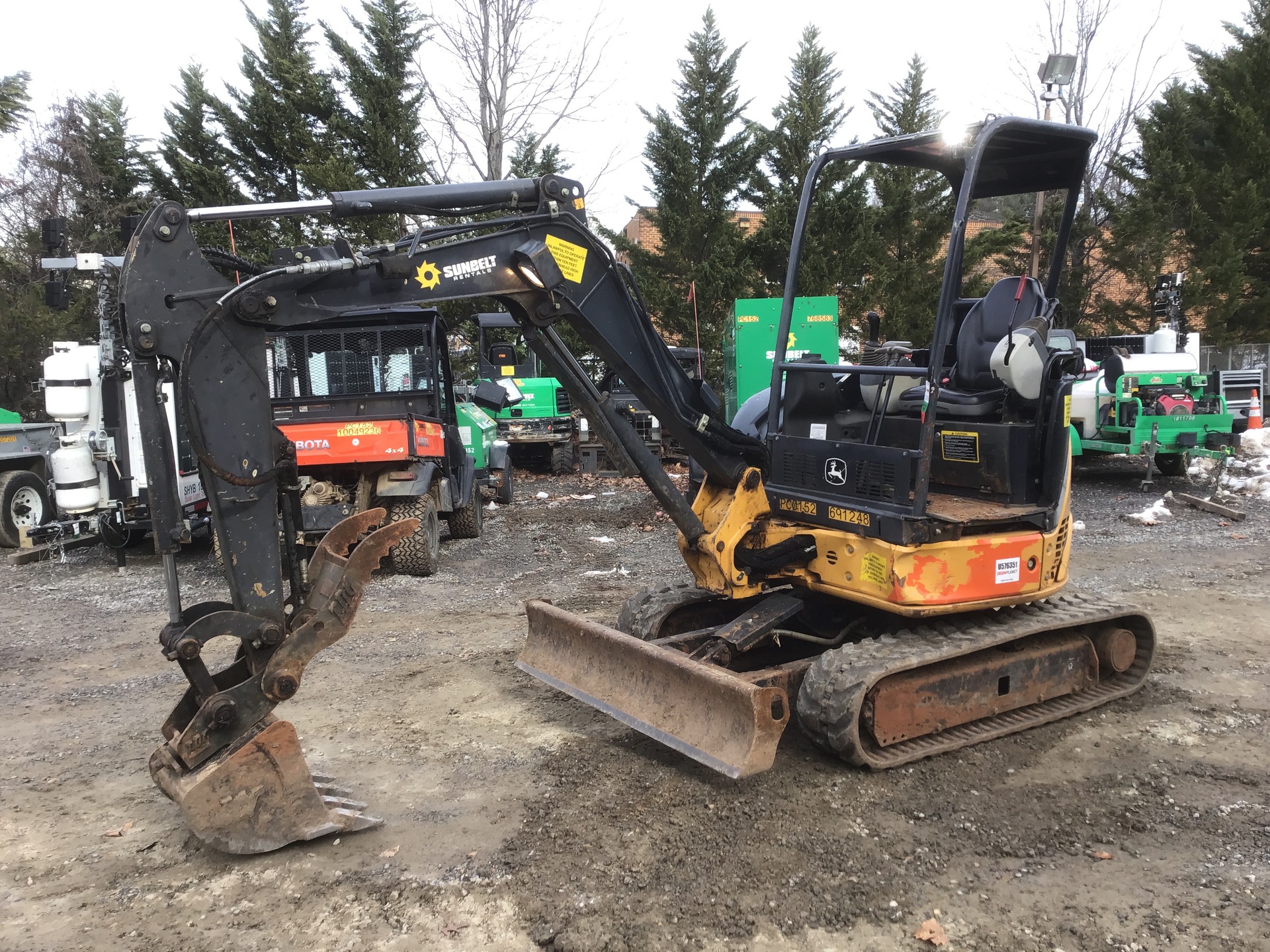 2014 John Deere 27D Mini Excavator