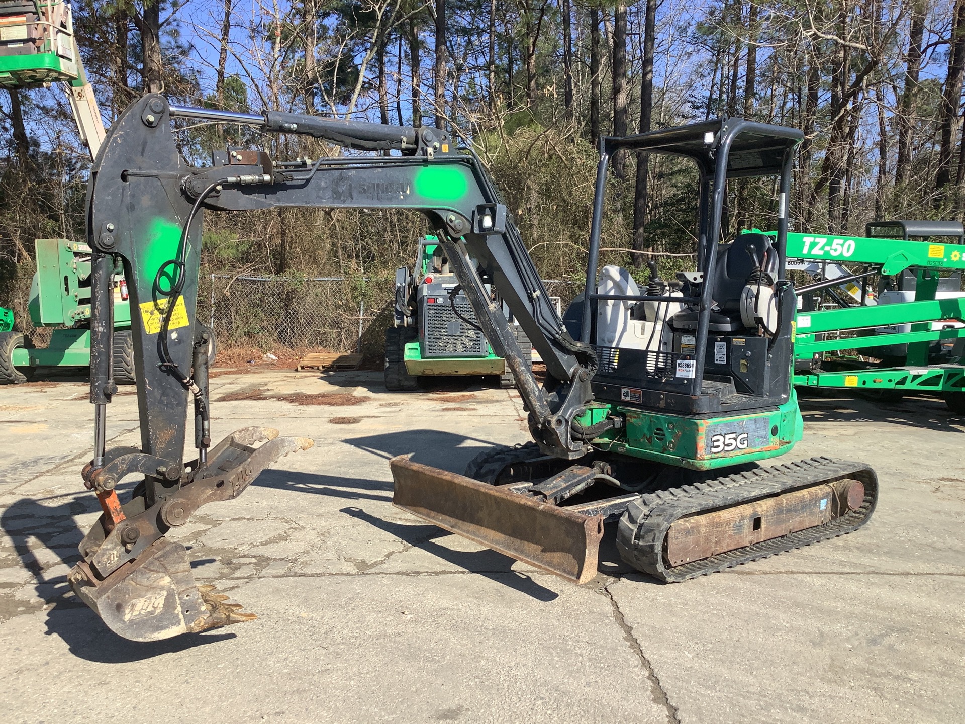 2014 John Deere 35G Mini Excavator