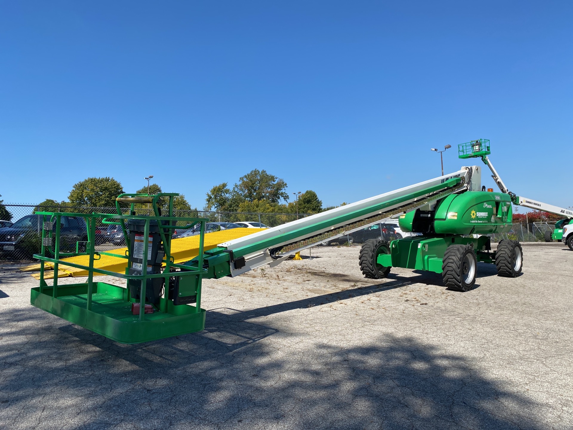 2006 JLG 800S 4WD Diesel Telescopic Boom Lift - Factory Reconditioned 2017