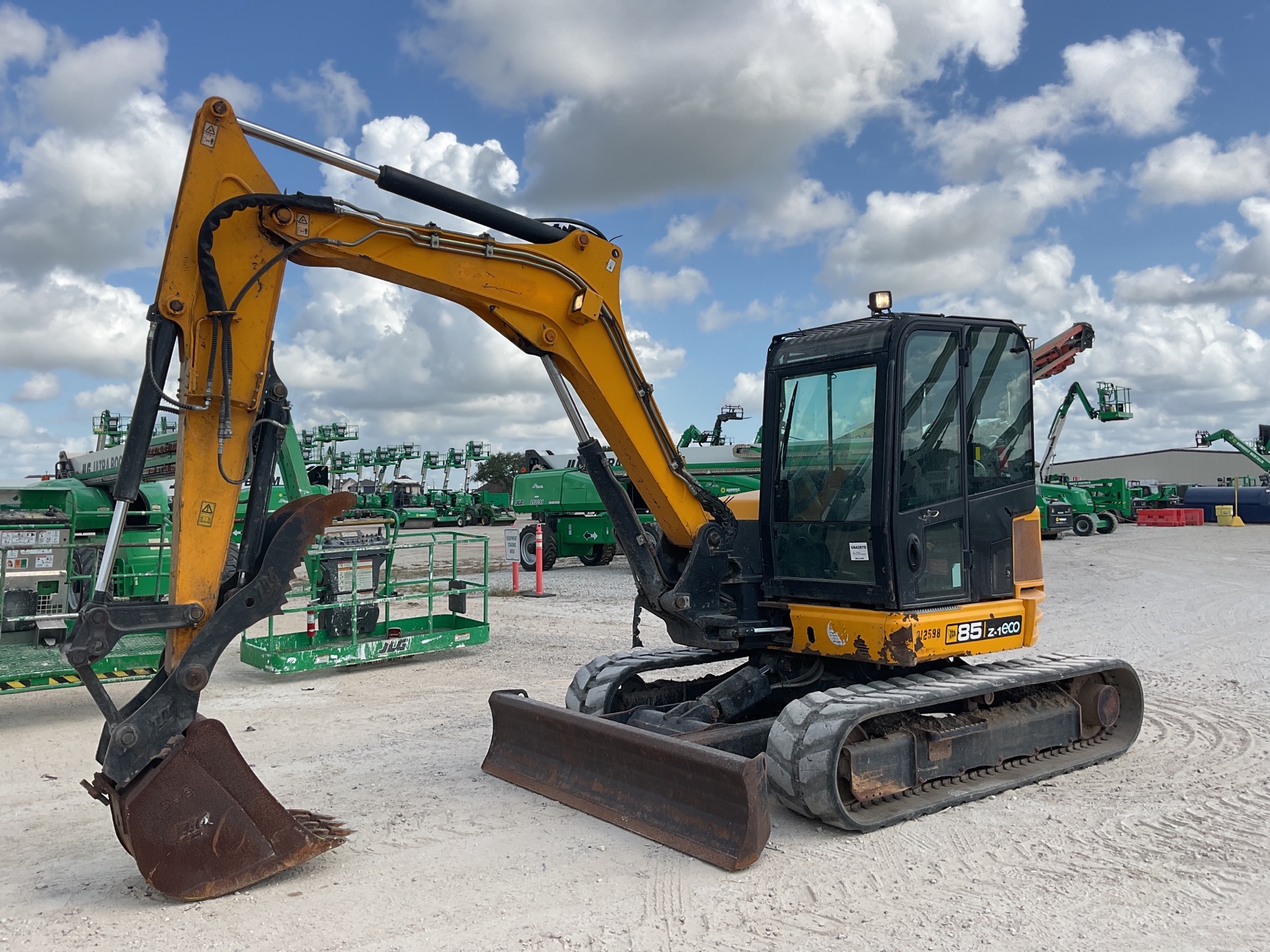 2016 JCB 85Z-1 Mini Excavator