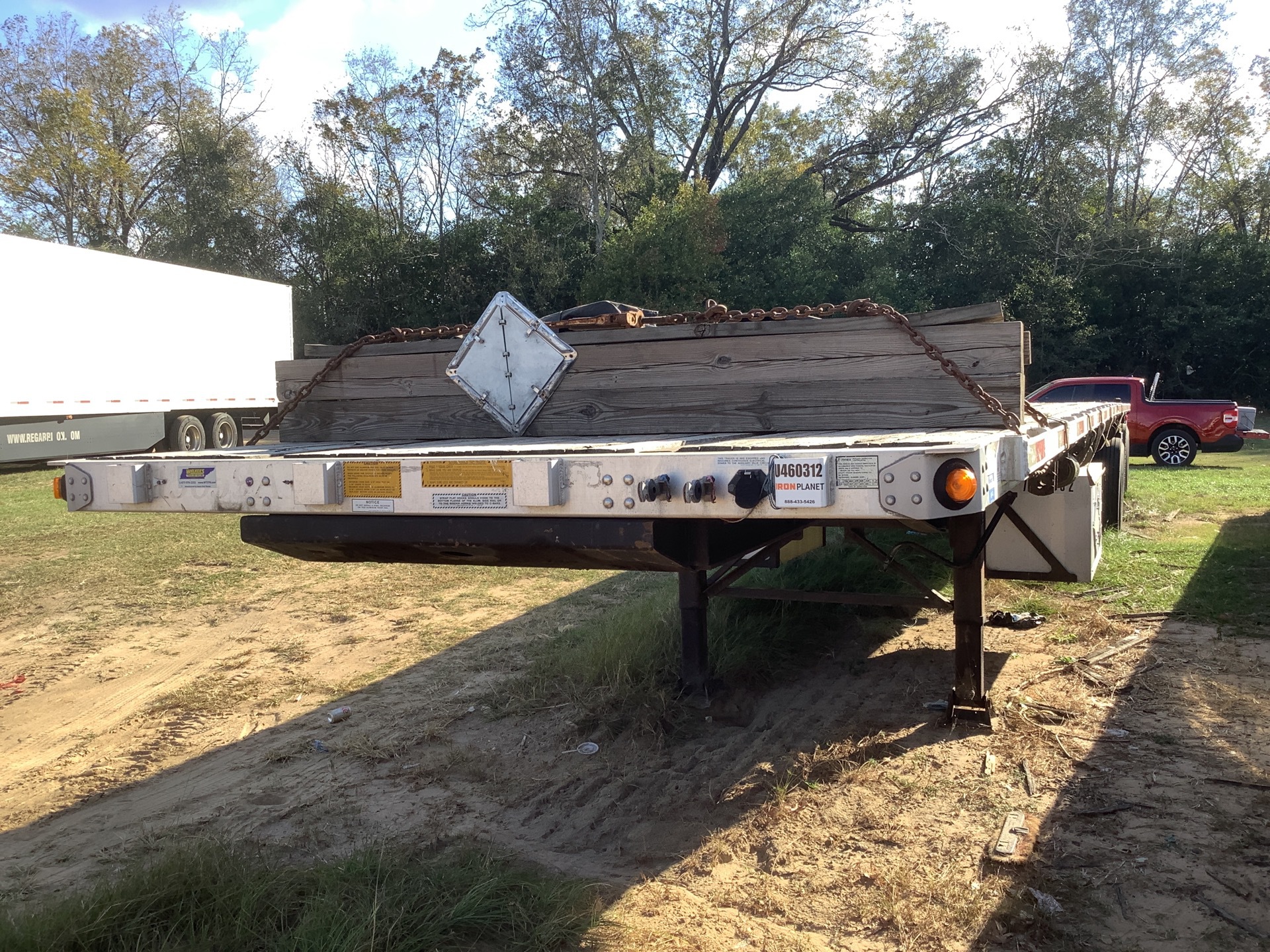 2013 Utility FS2CHA 30 ton 48 ft T/A Flatbed Trailer