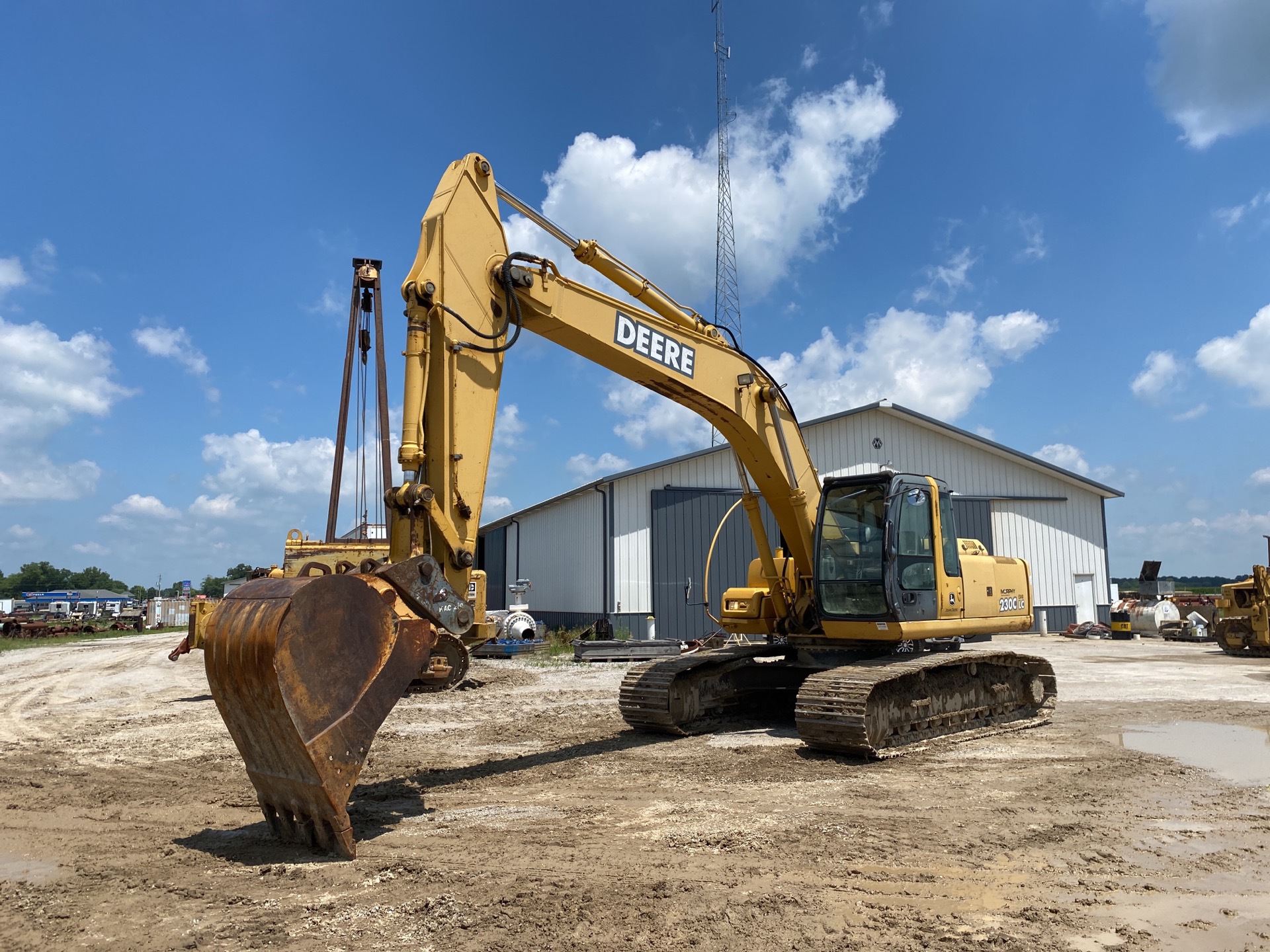 2004 John Deere 230C Tracked Excavator