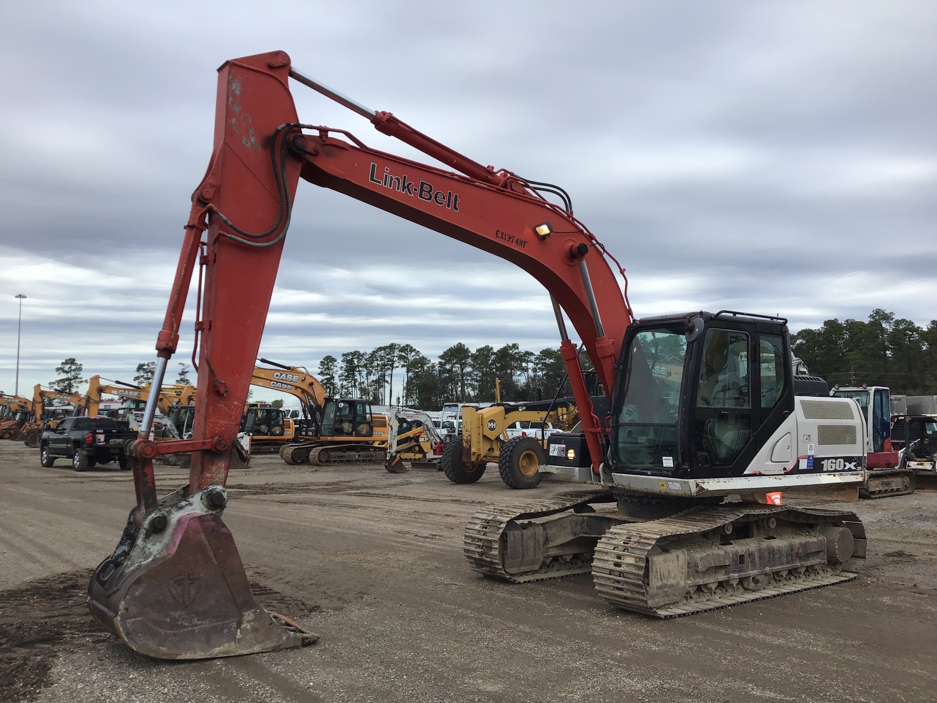 2015 Link-Belt 160X3 Tracked Excavator