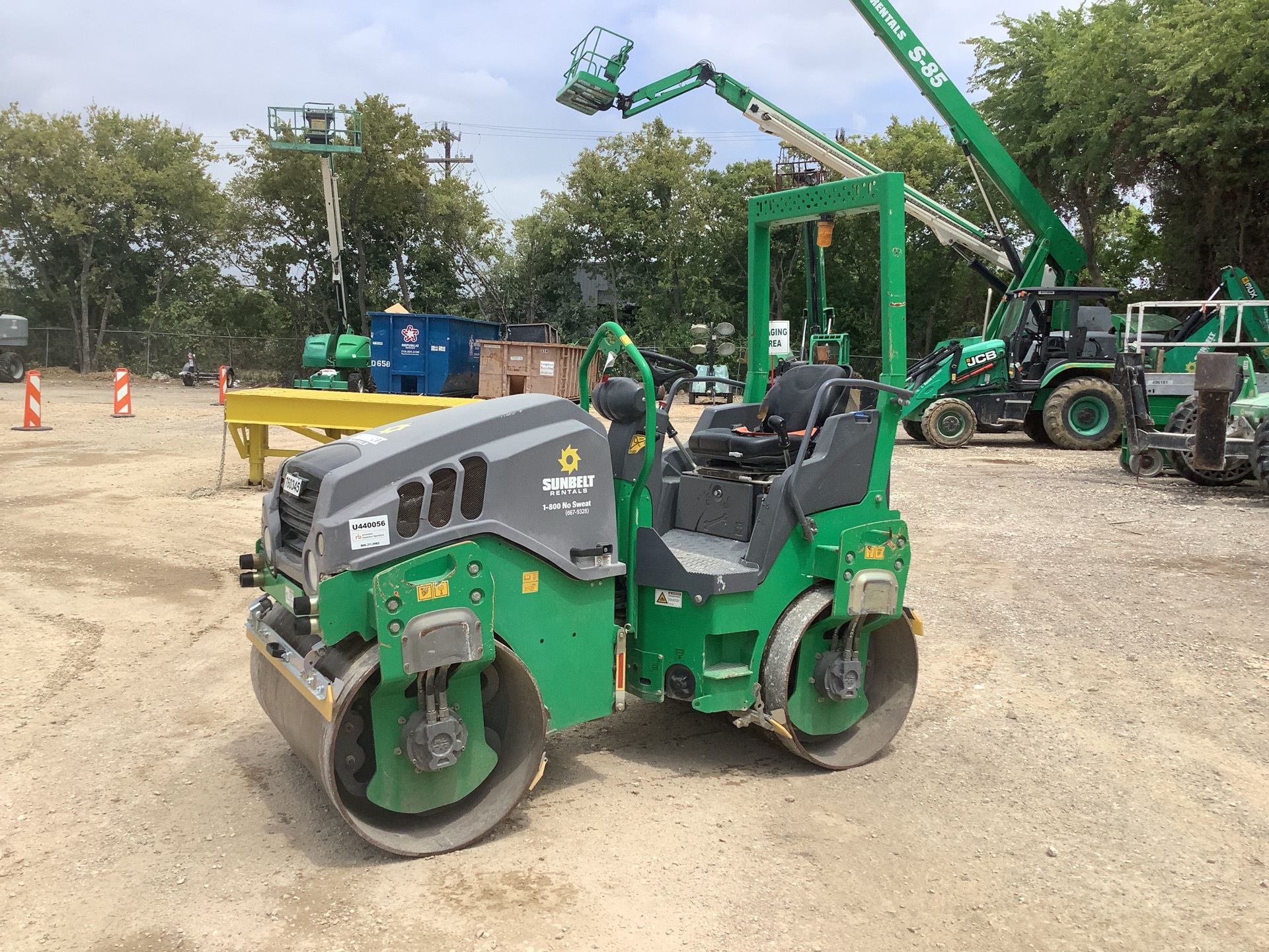 2015 Hamm HD12VV Double Drum Roller