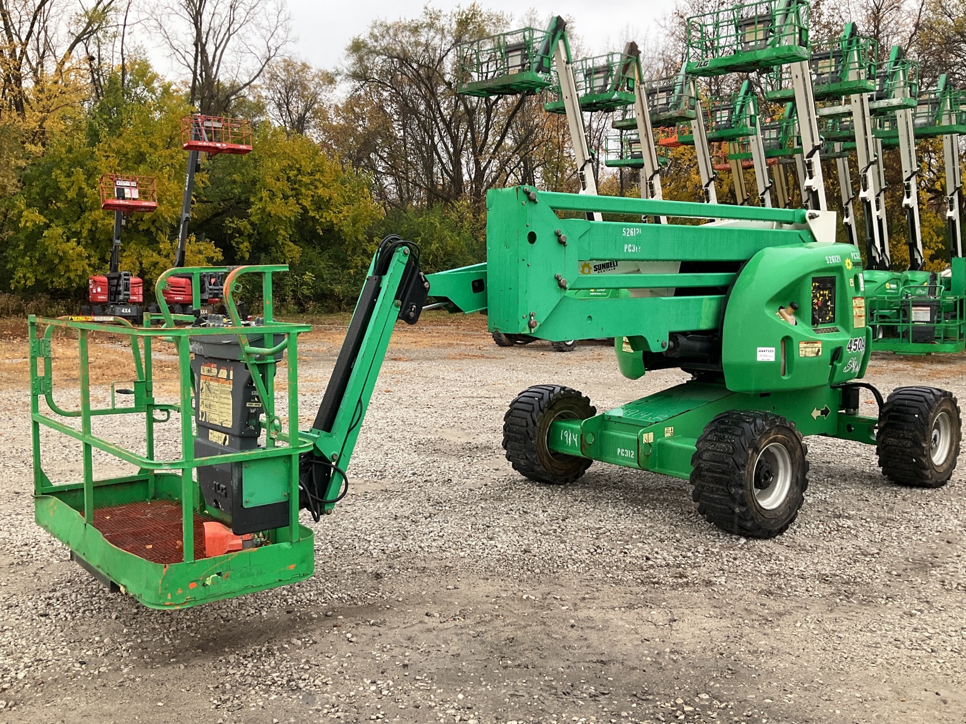 2013 JLG 450AJ Series II 4WD Diesel Articulating Boom Lift