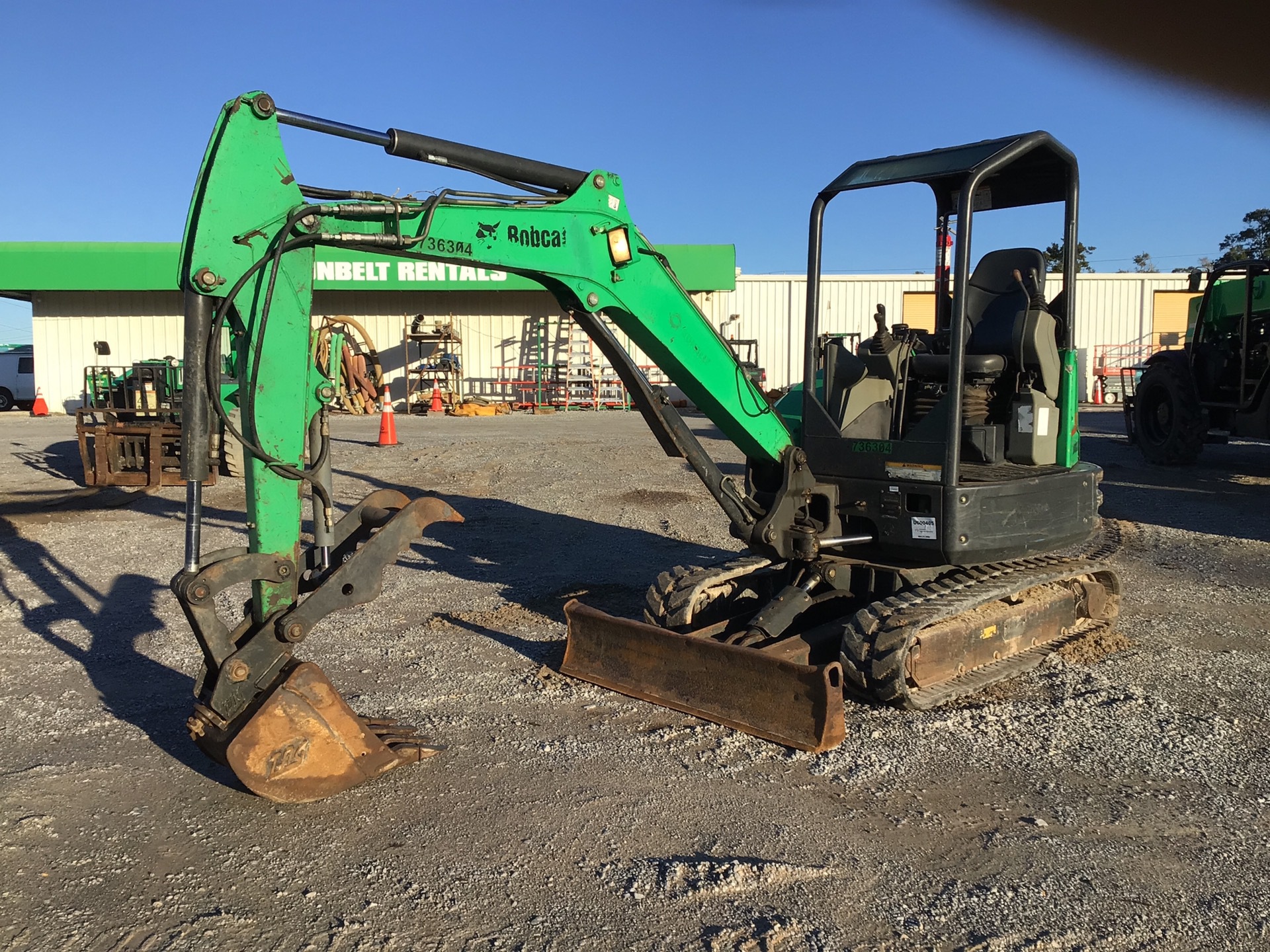 2015 Bobcat E32 Mini Excavator