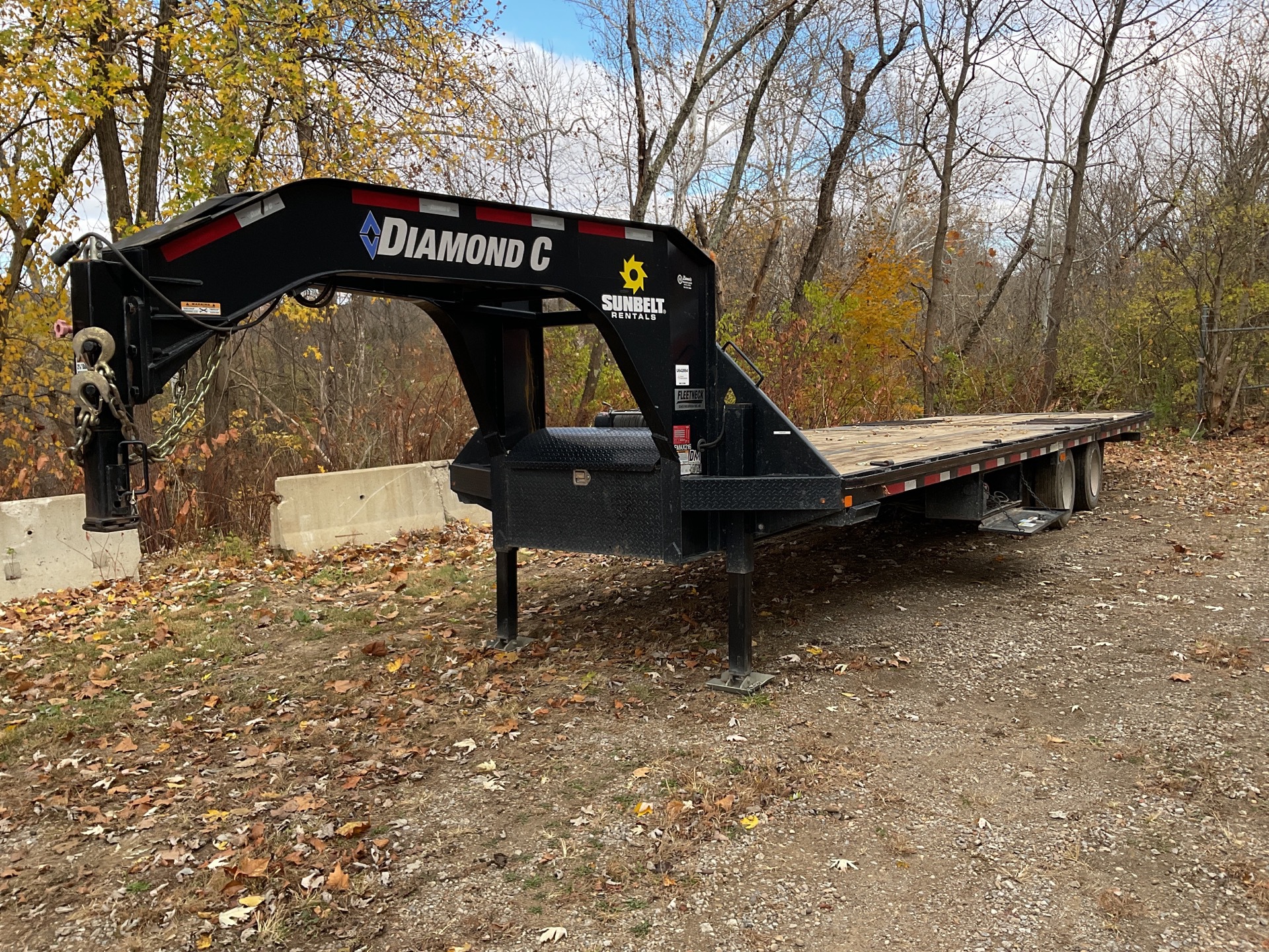 2019 Diamond 32 ft T/A Tilt Deck Trailer