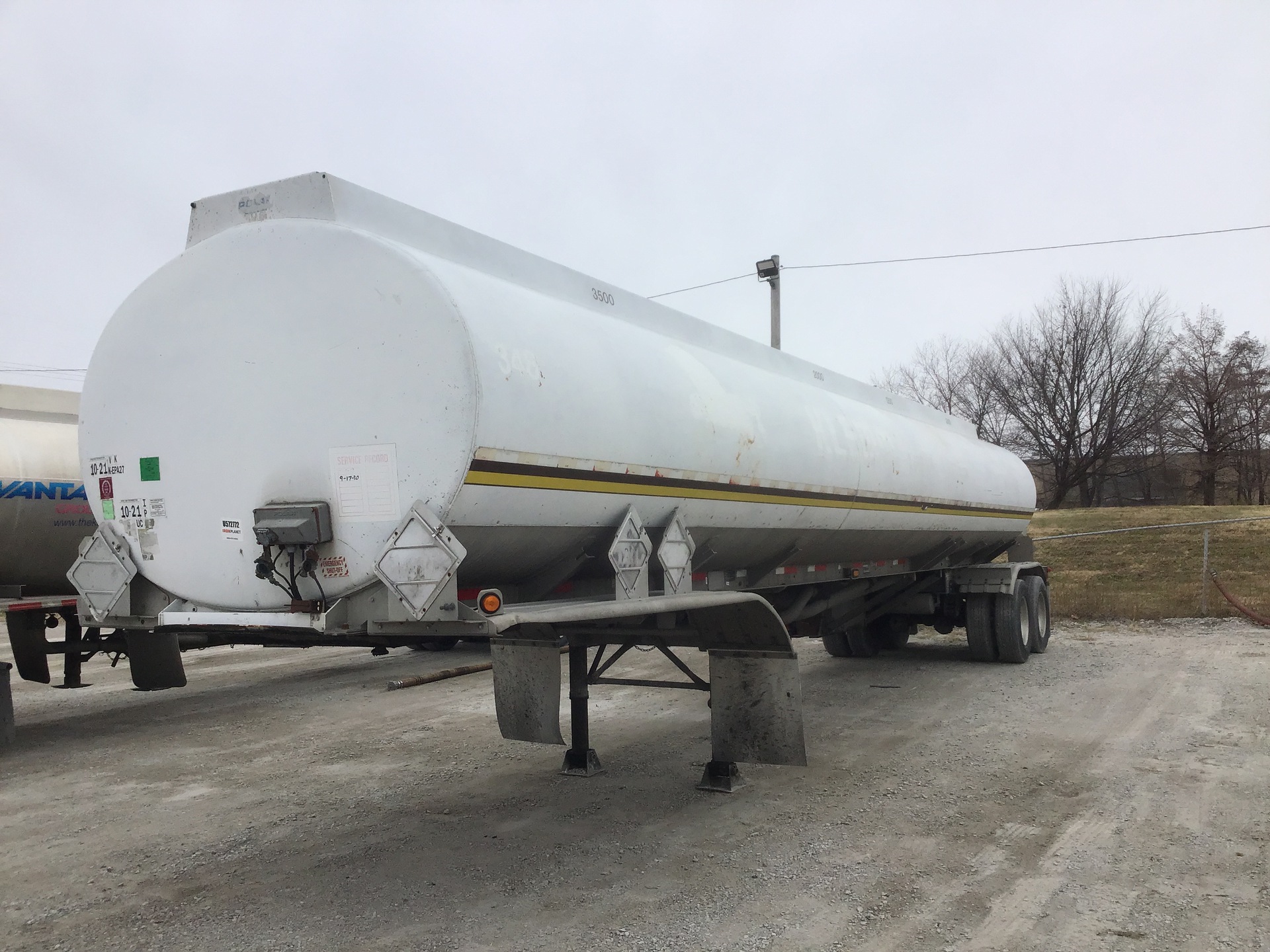 1998 Polar 9500 gal Tanker Trailer