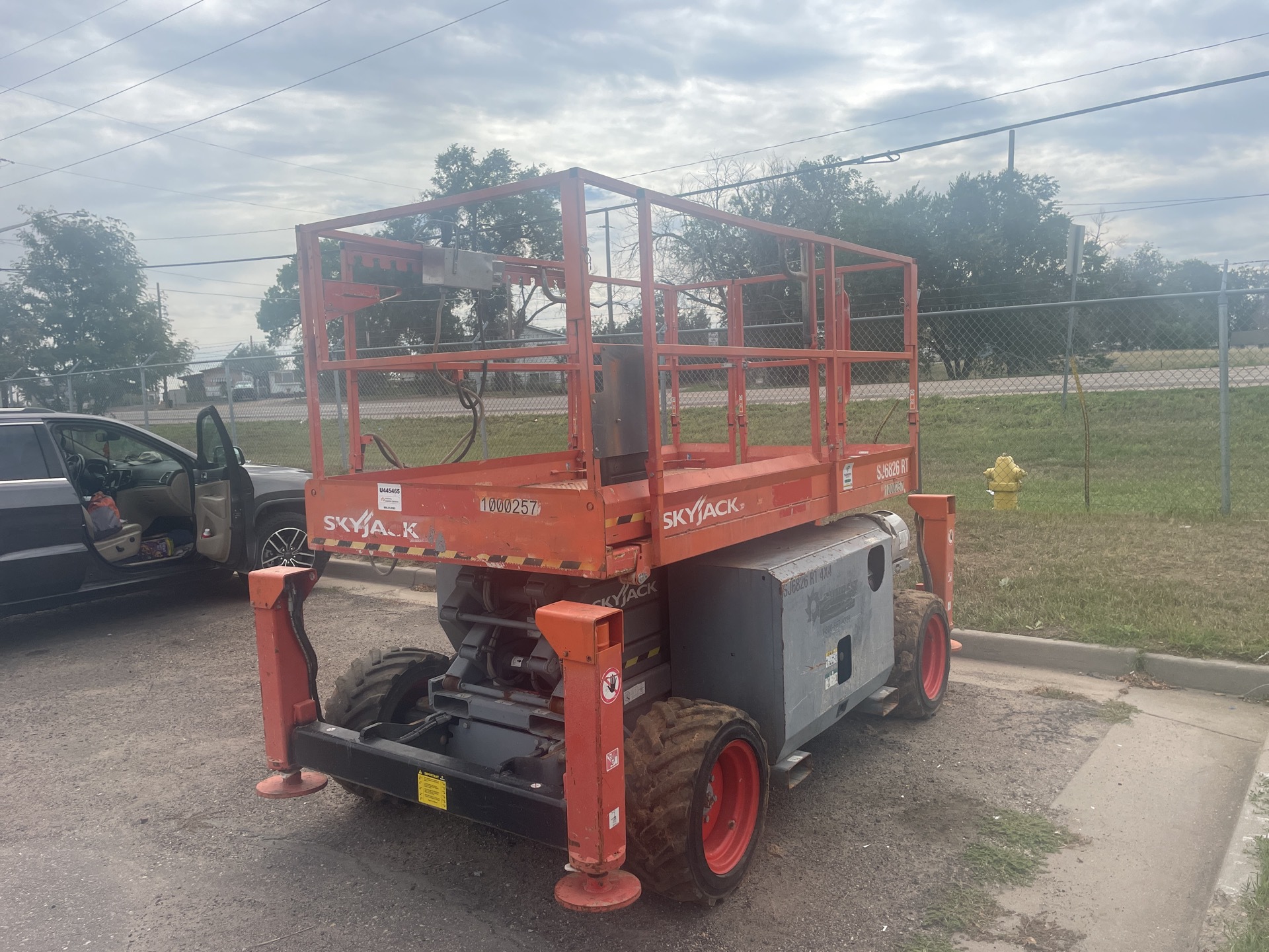 2015 Skyjack SJ6826 RT Dual Fuel 4x4 Scissor Lift