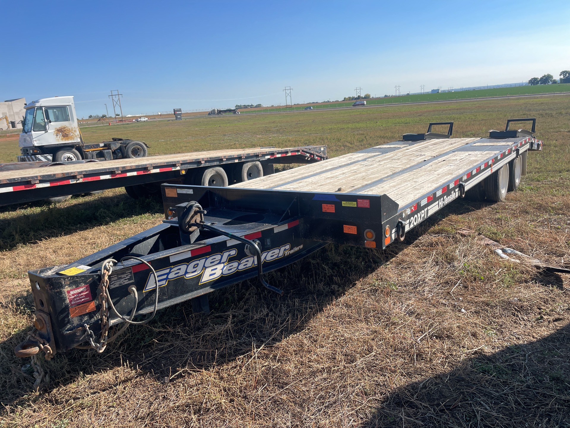 2018 Eager Beaver 20XPT 20 ft 10 in T/A Equipment Trailer