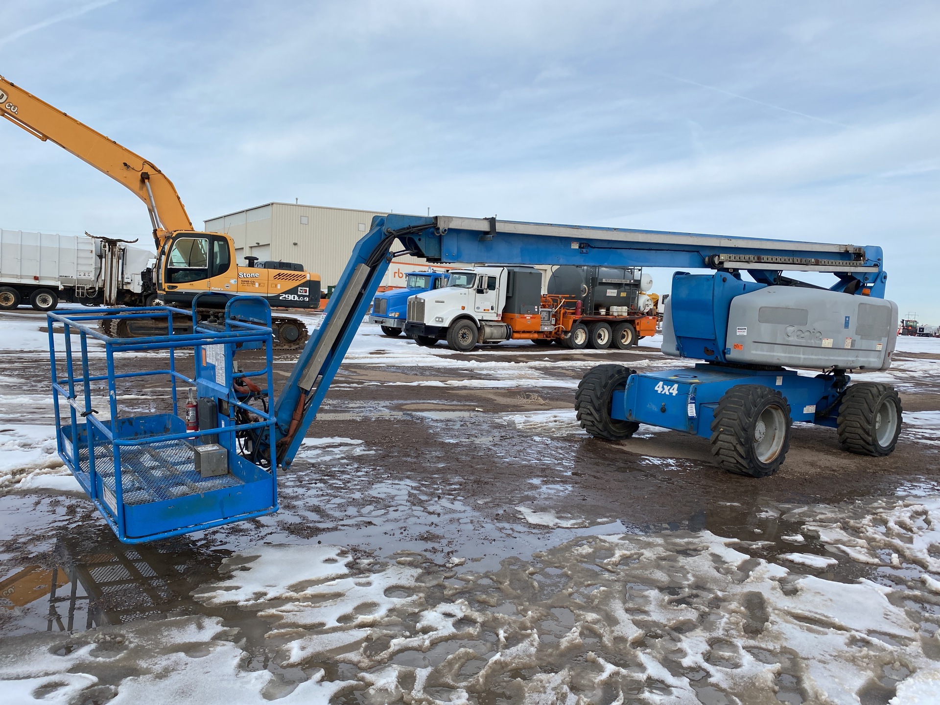 2012 Genie Z-80/60 4WD Diesel Articulating Boom Lift