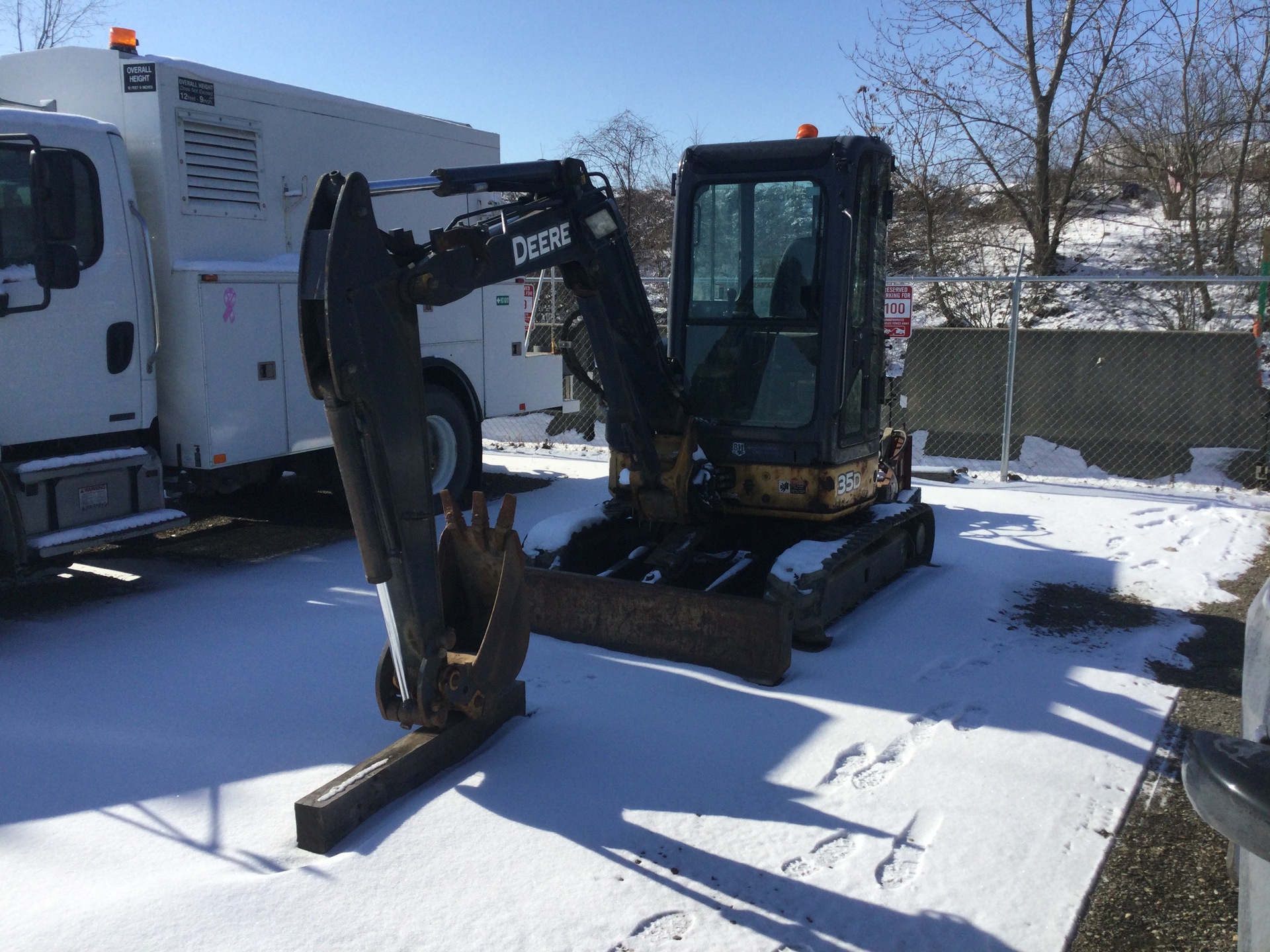 2013 John Deere 35D Mini Excavator