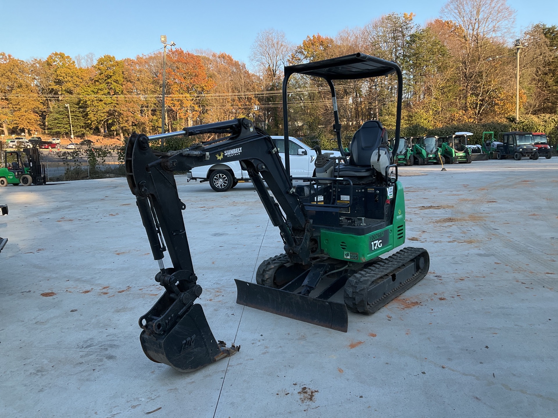 2017 John Deere 17G Mini Excavator