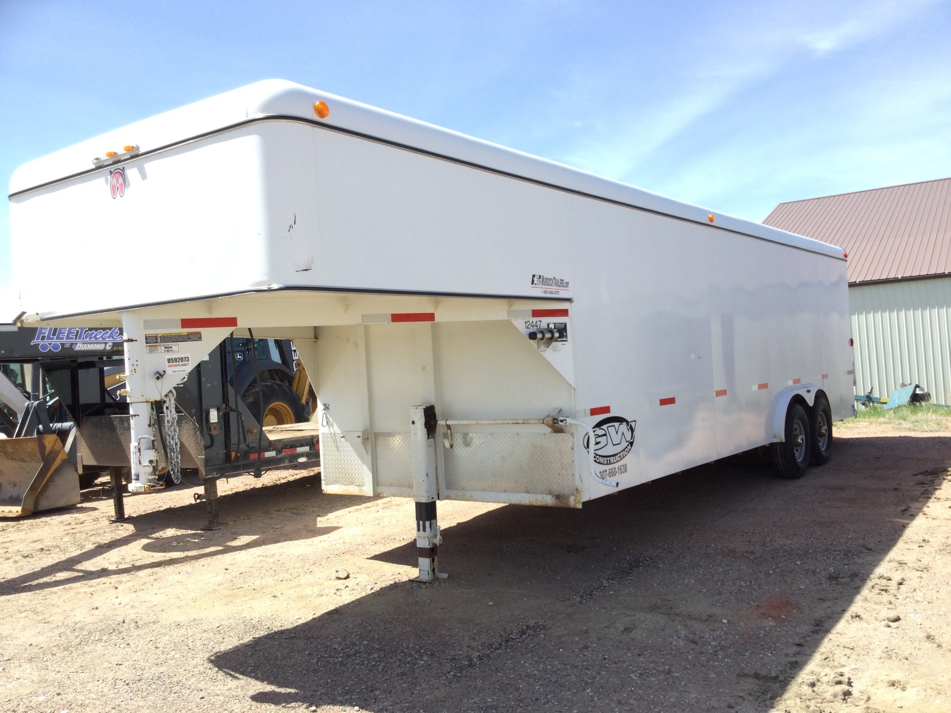 2015 WW Trailer Manufacturing 32 ft T/A Gooseneck Enclosed Trailer