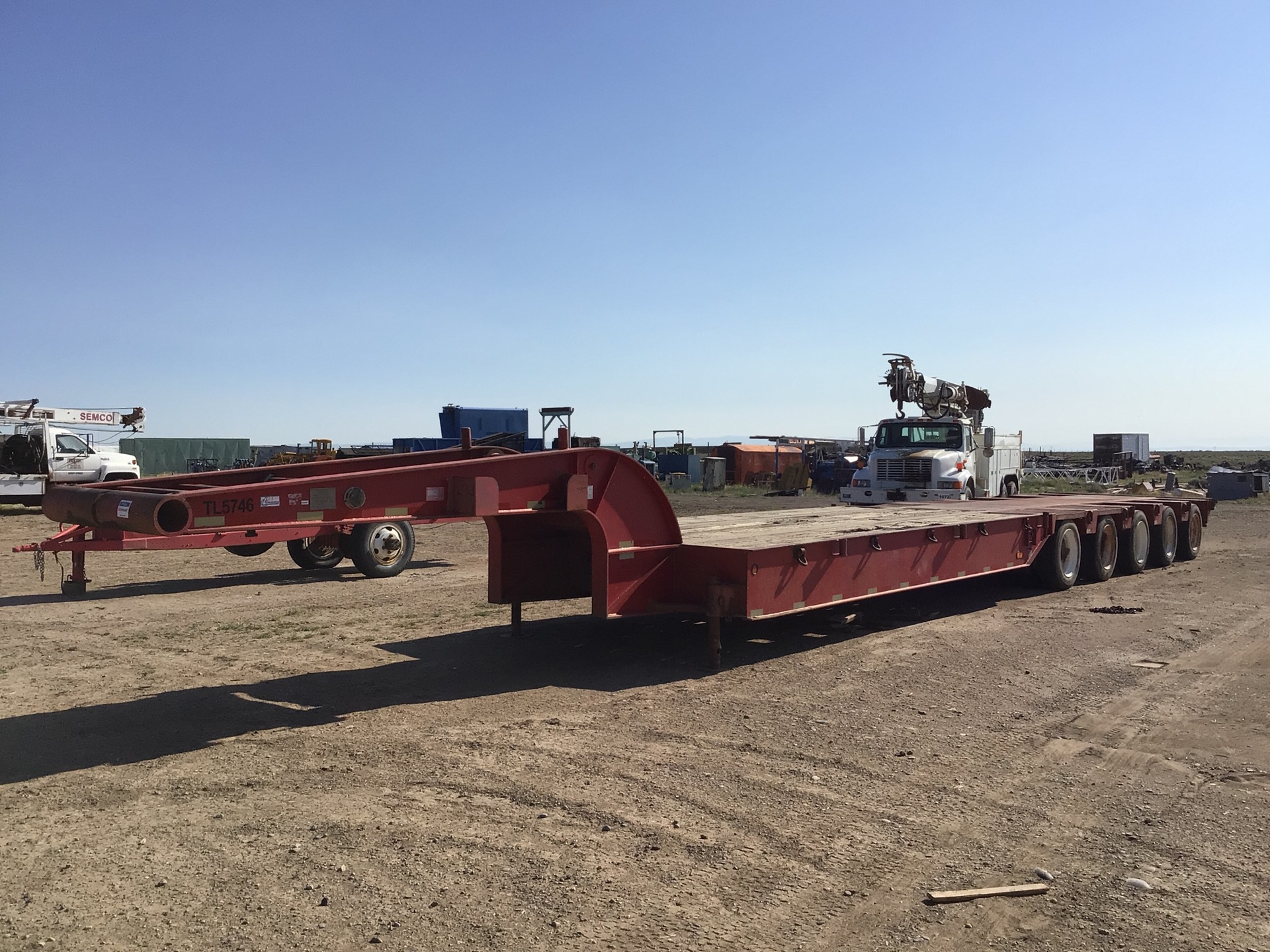 2006 Loadcraft LCO-LB-60T-5 5/Axle Oilfield Flatbed Trailer