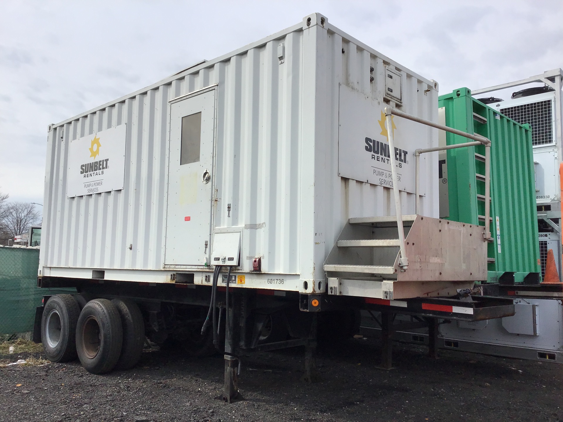 2001 Multiquip EGC550V 625 kVA Containerized Power Van