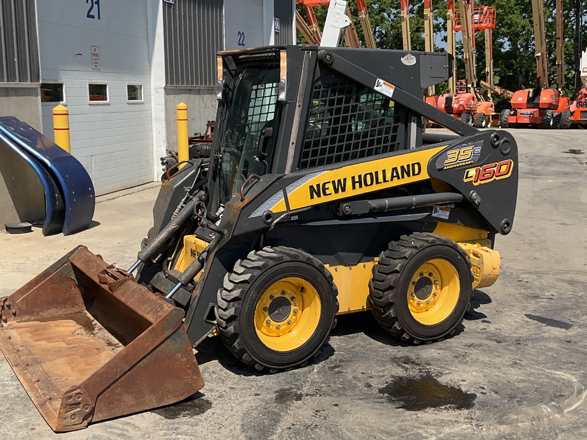 2007 New Holland L160 Skid Steer Loader