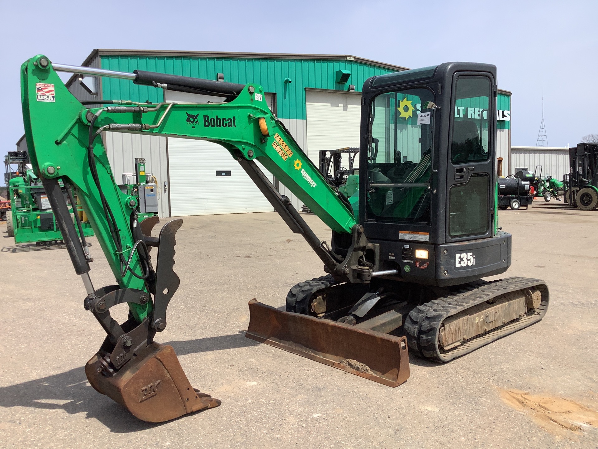 2015 Bobcat E35i Mini Excavator