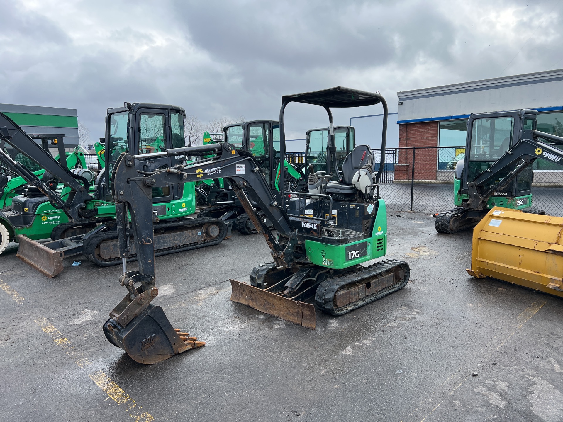 2015 John Deere 17G Mini Excavator