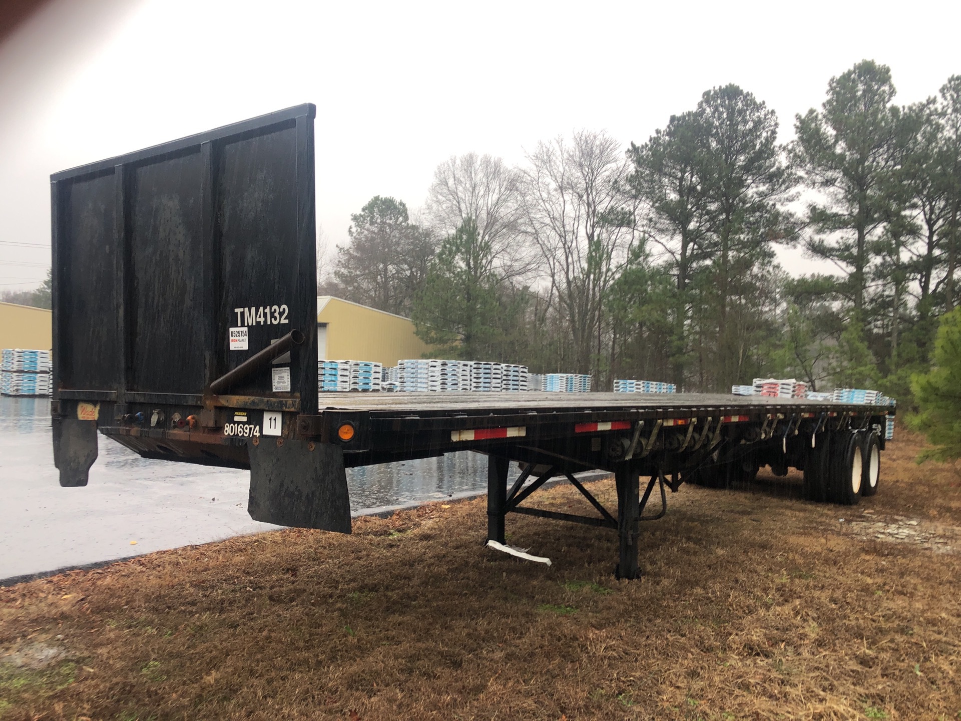 2006 Wade 42 ft T/A Flatbed Trailer