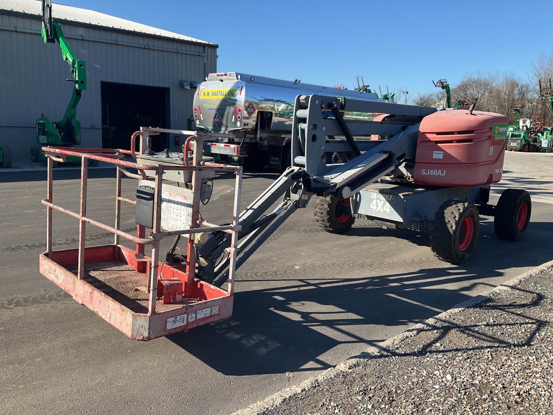 2014 Skyjack SJ46AJ 4WD Diesel Articulating Boom Lift