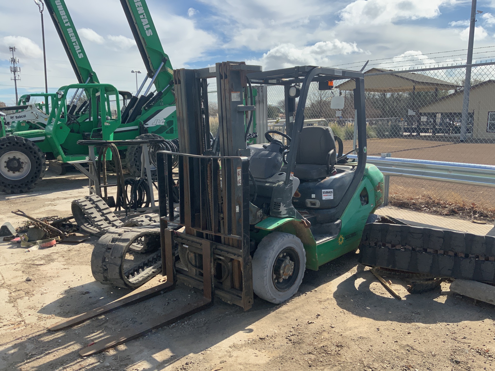 2012 Komatsu FG25T-16 Cushion Tire Forklift