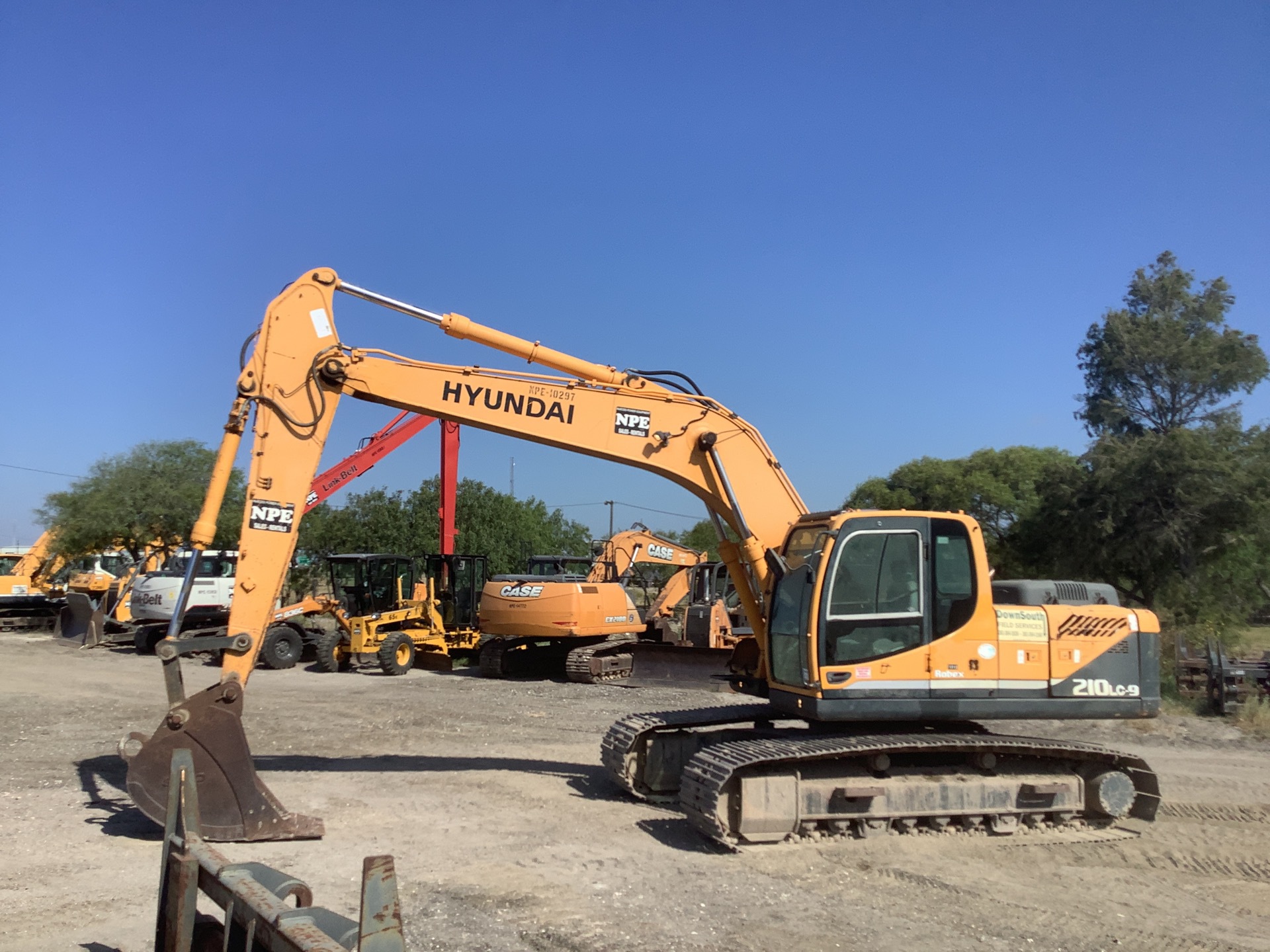 2010 Hyundai Robex 210LC - 9 Tracked Excavator