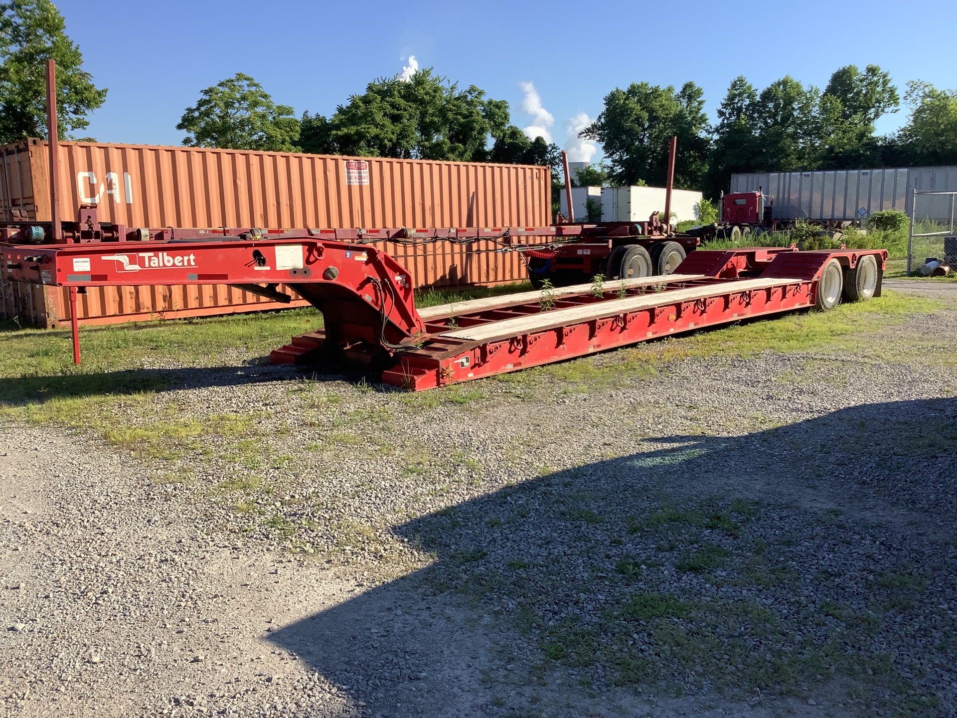 2006 Talbert T4DW50SAHRG1T1 51 ton 34 ft T/A Removable Gooseneck Lowboy Trailer