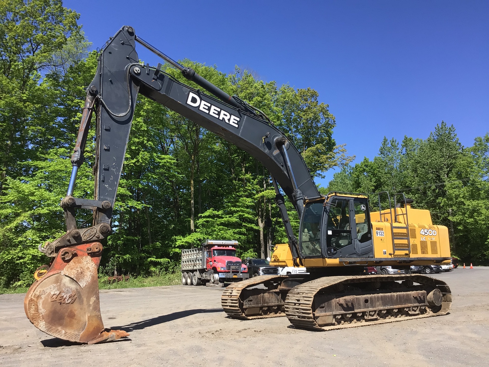 2008 John Deere 450DLC Tracked Excavator