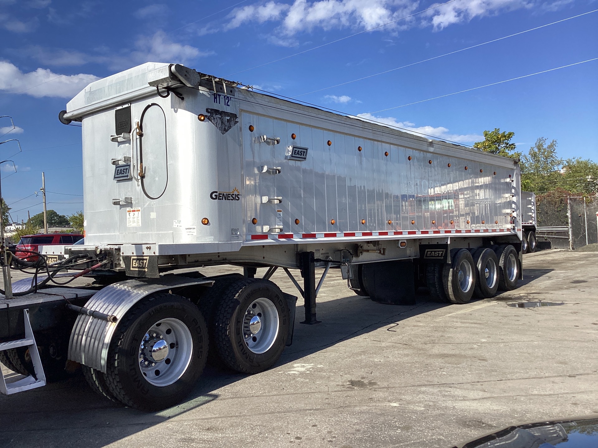 2012 East Genesis 33 ft Tri/A Aluminum End Dump Trailer