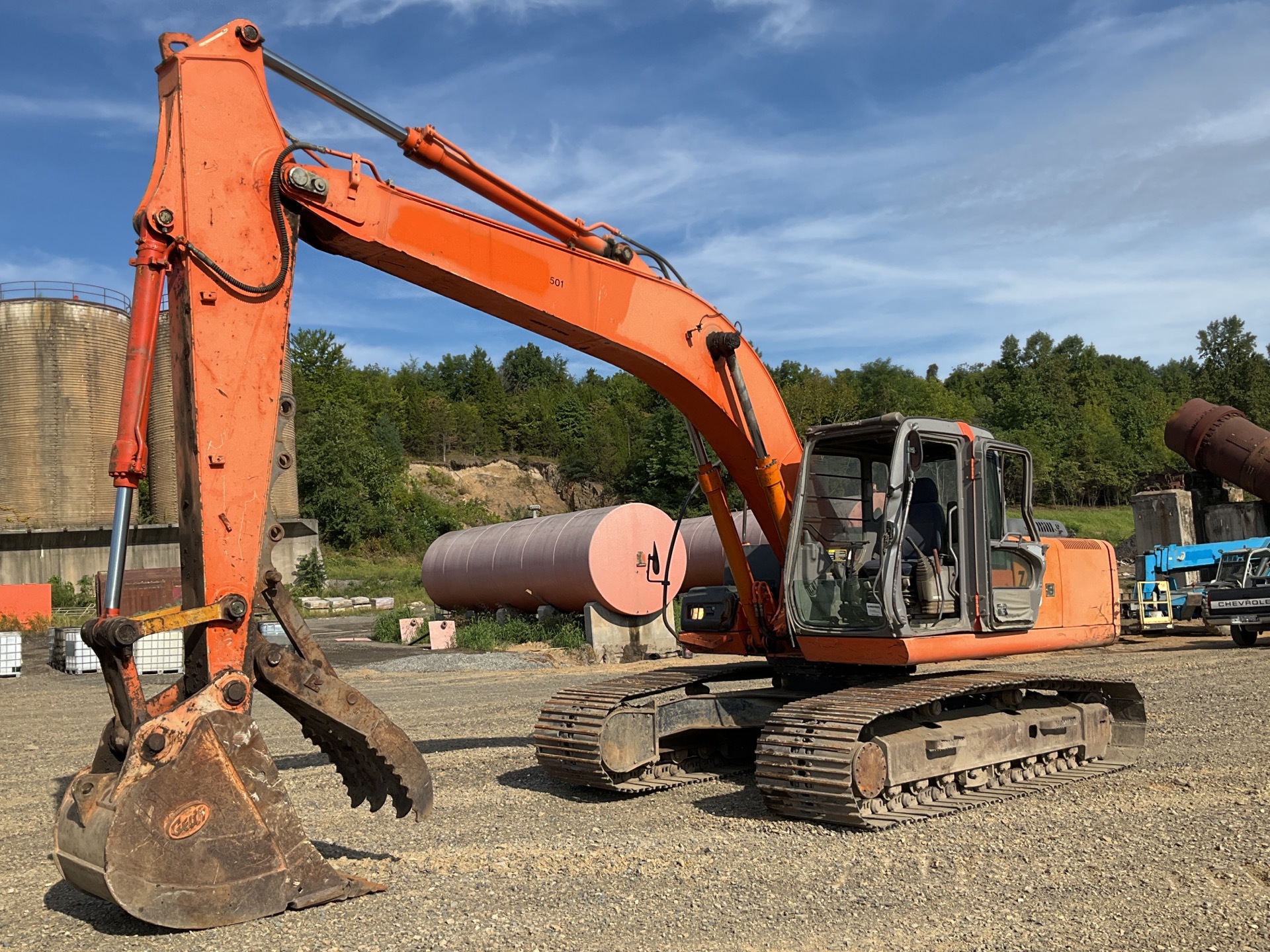 2005 Hitachi ZX200-LC Tracked Excavator