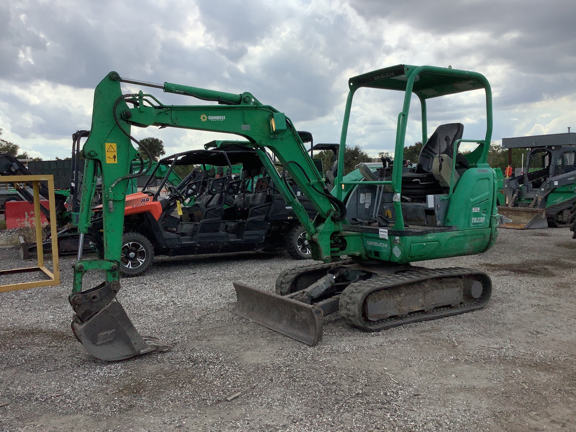 2015 Takeuchi TB230 Mini Excavator