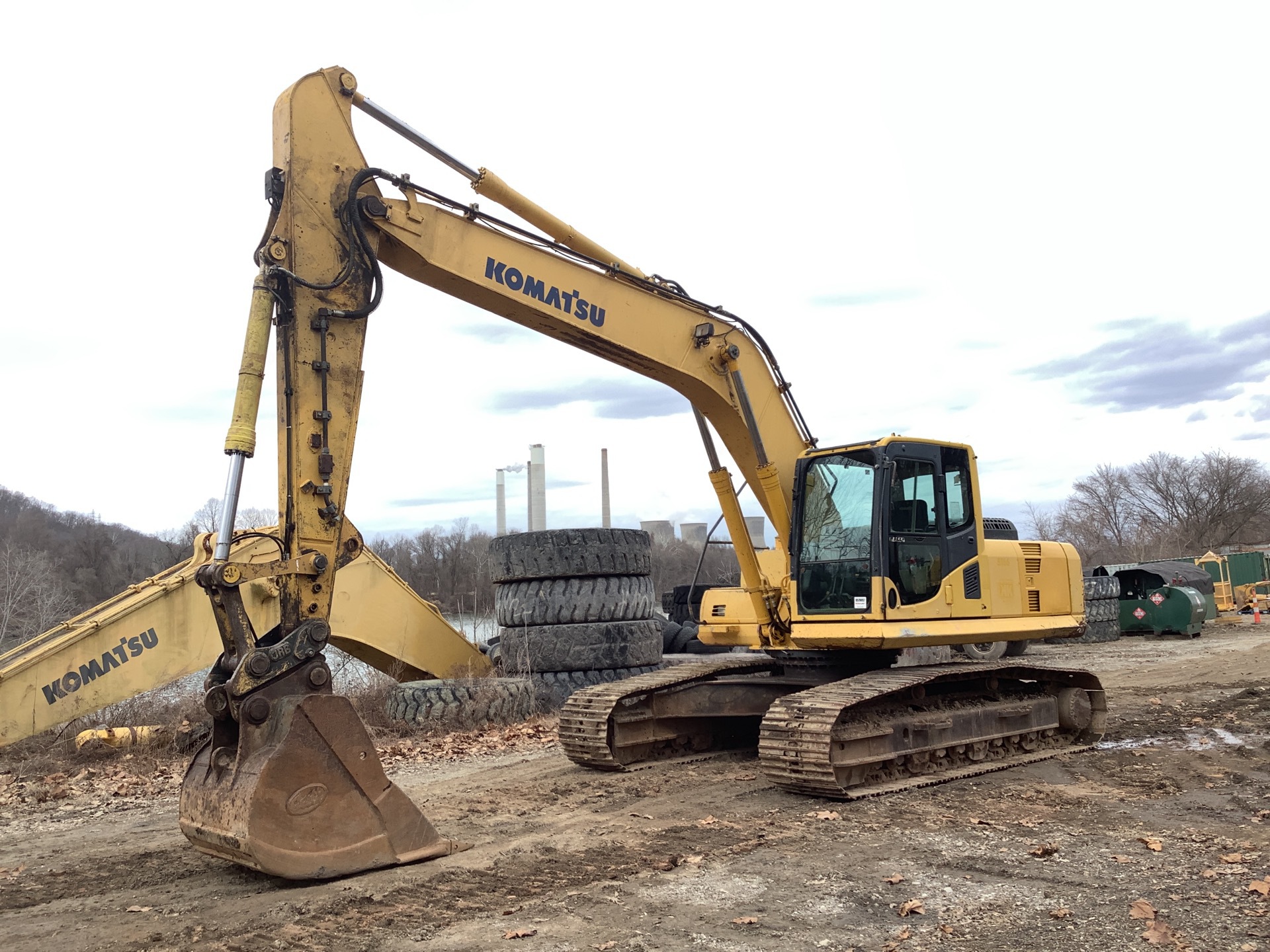 2007 Komatsu PC220LC-8 Tracked Excavator