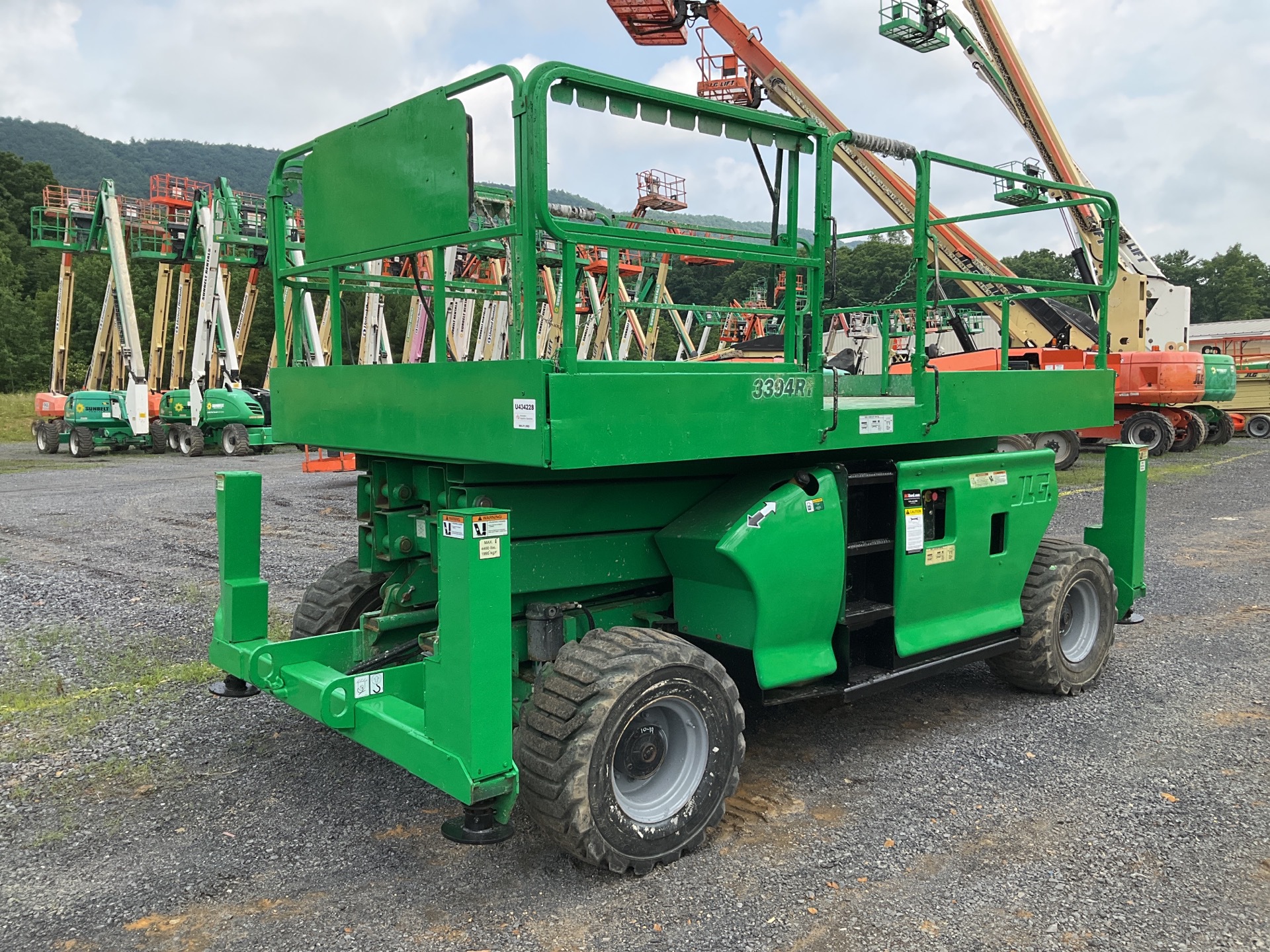 2011 JLG 3394RT Diesel 4x4 Scissor Lift