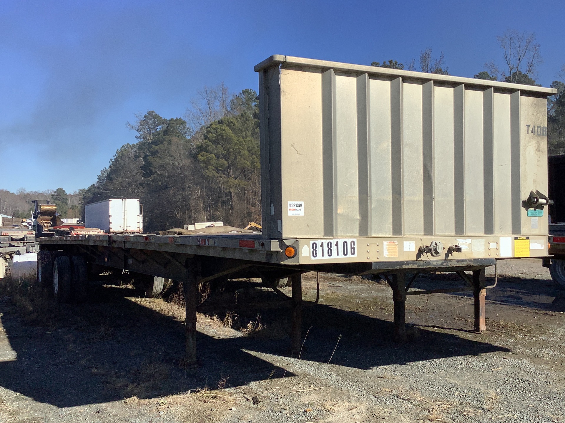 2001 Stoughton 48 ft T/A Flatbed Trailer