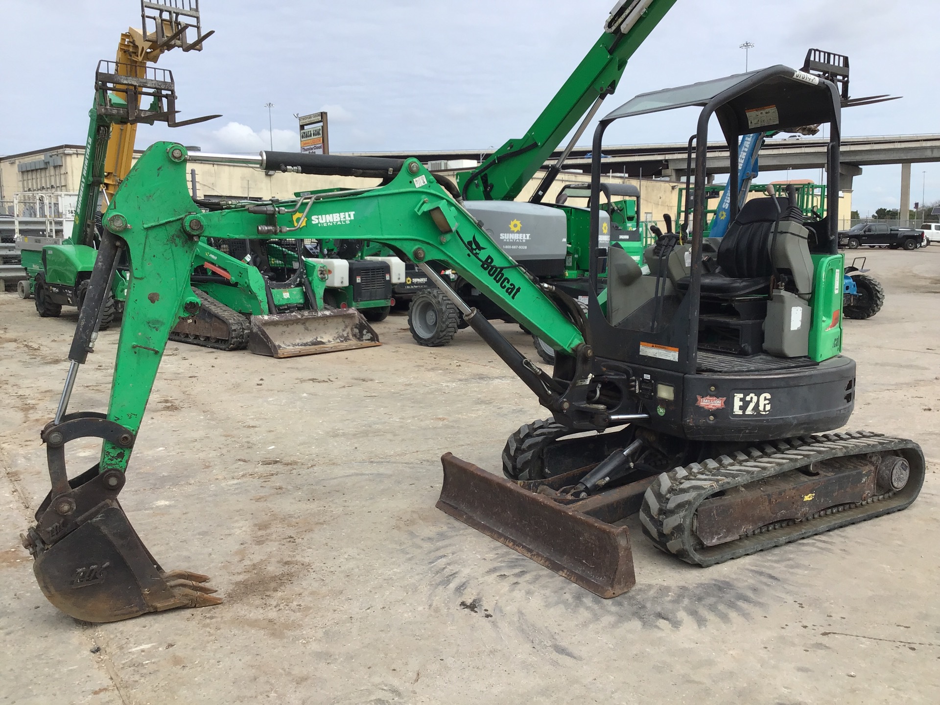 2014 Bobcat E26 GM Mini Excavator