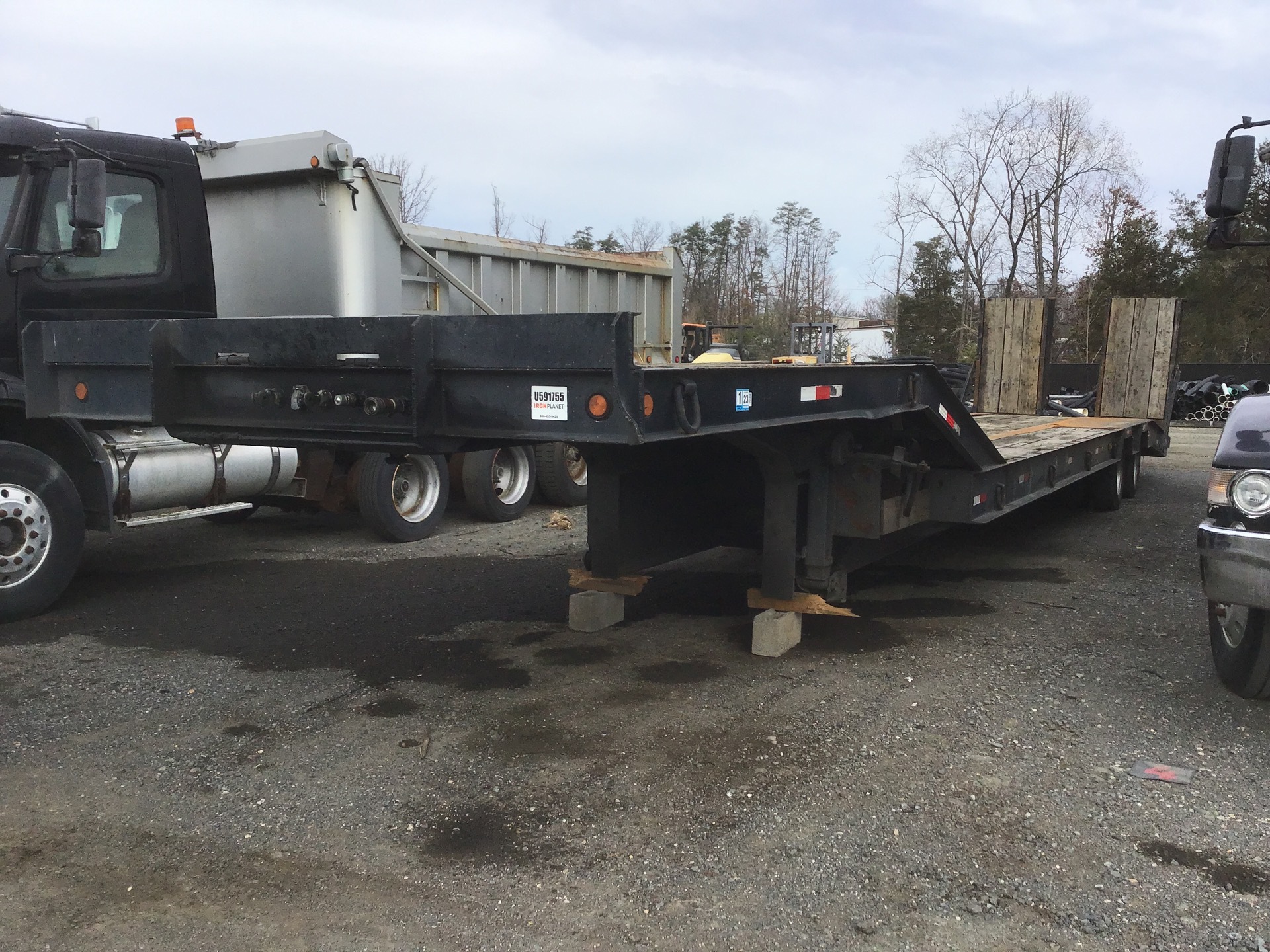 1997 Trailboss 47 ft Step Deck Trailer